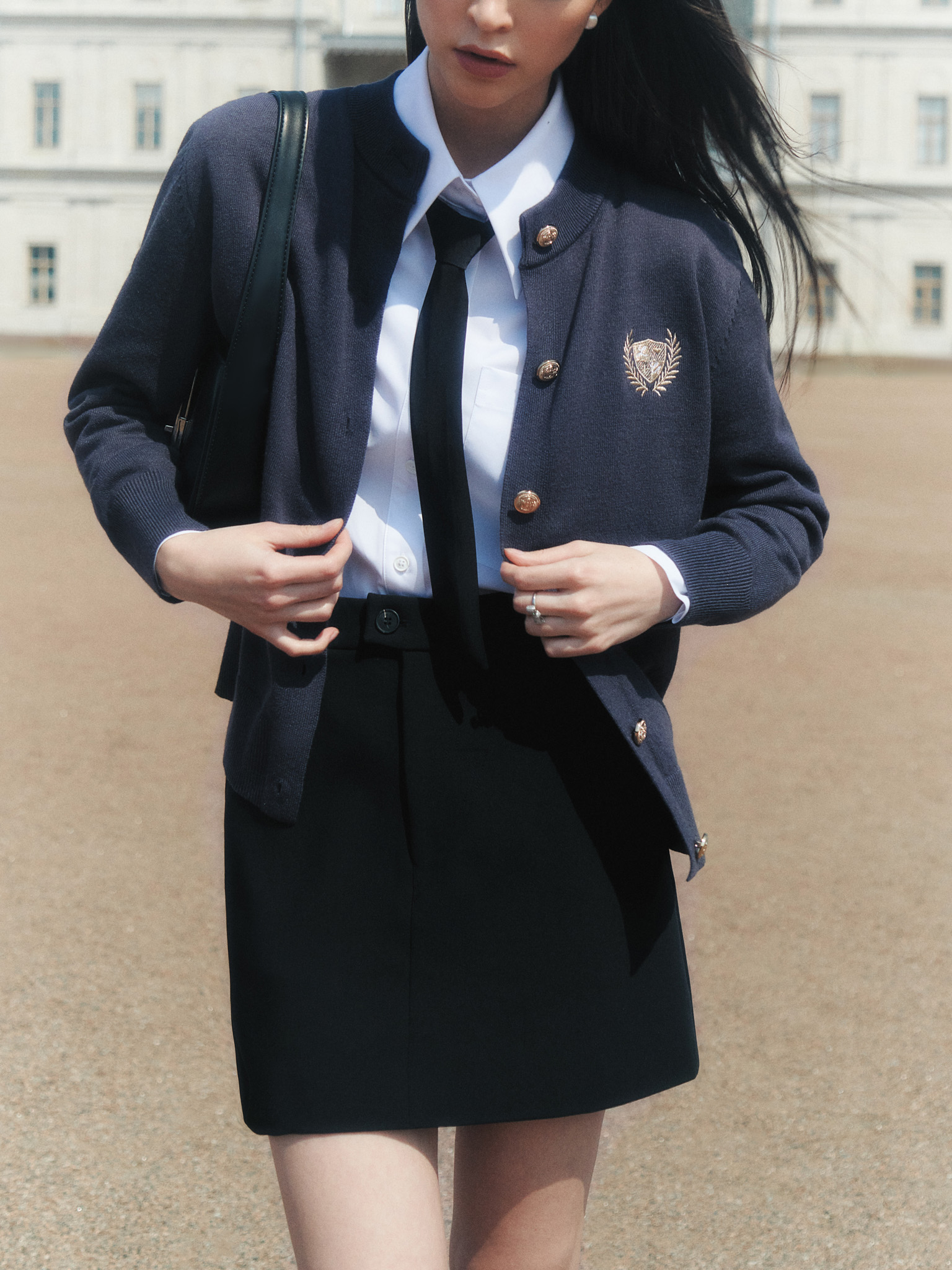 Cardigan with embroidery and golden buttons