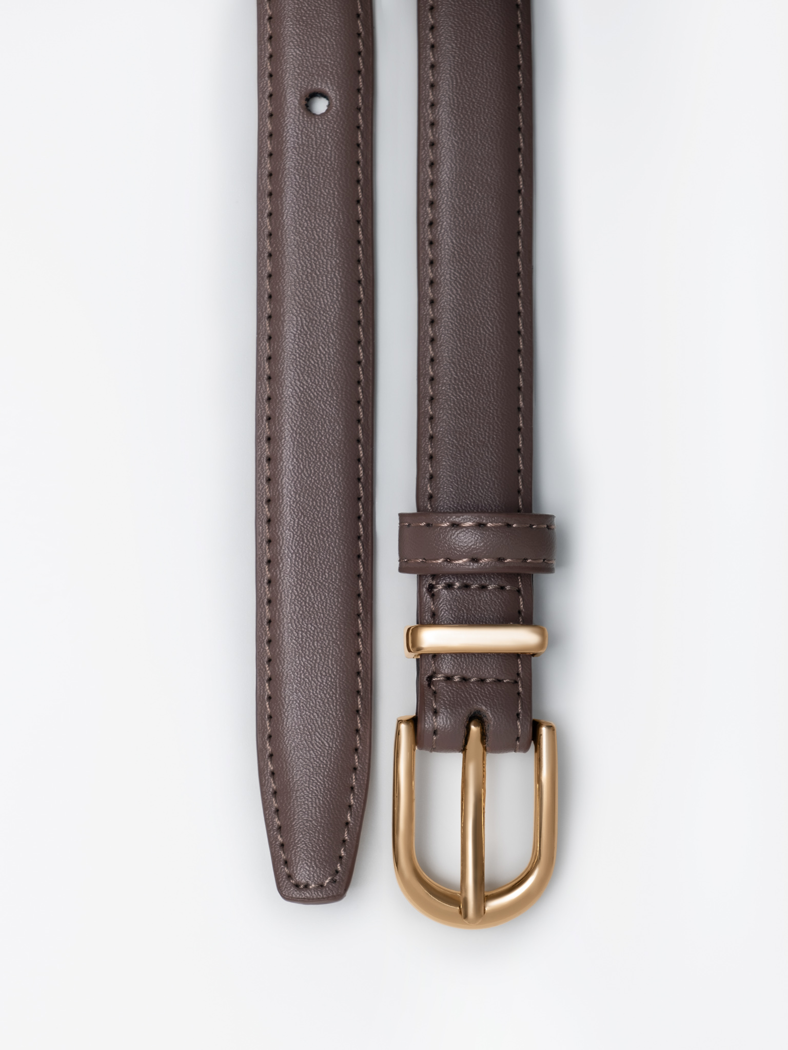 Slim leather belt with golden buckle