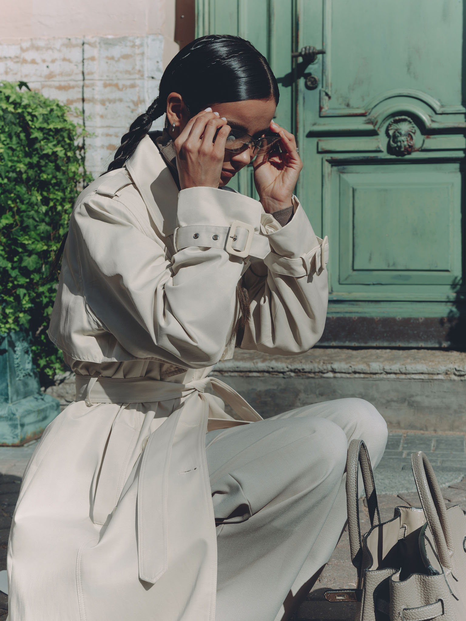 Тренч миди с широким поясом