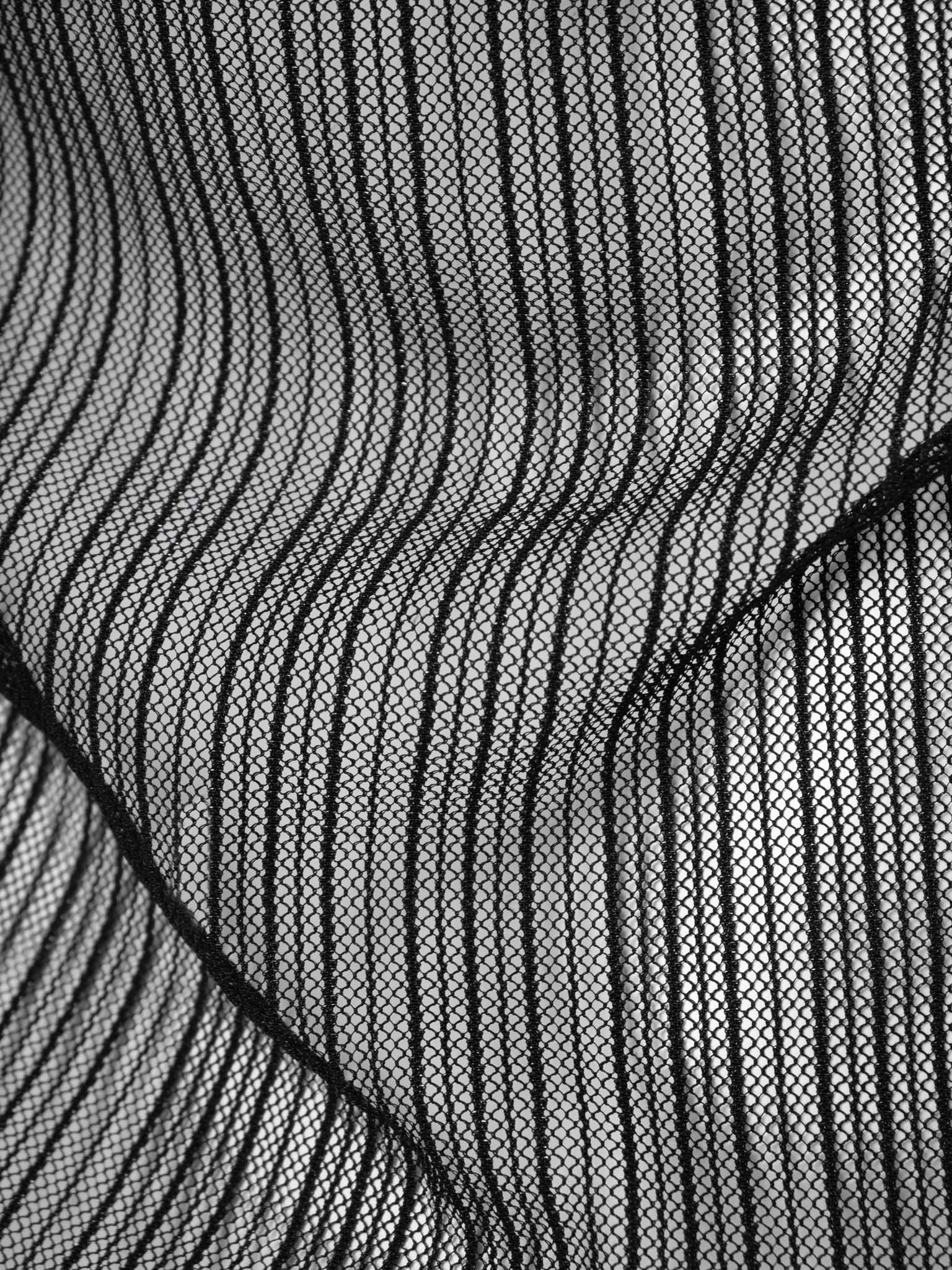 Полупрозрачный топ в мелкую полоску