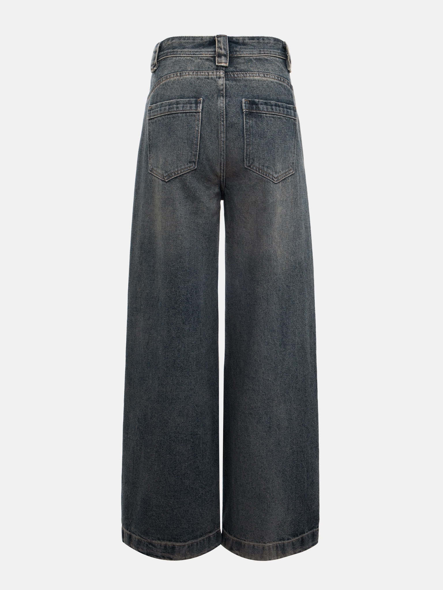 Loose jeans with stitching on the pant legs