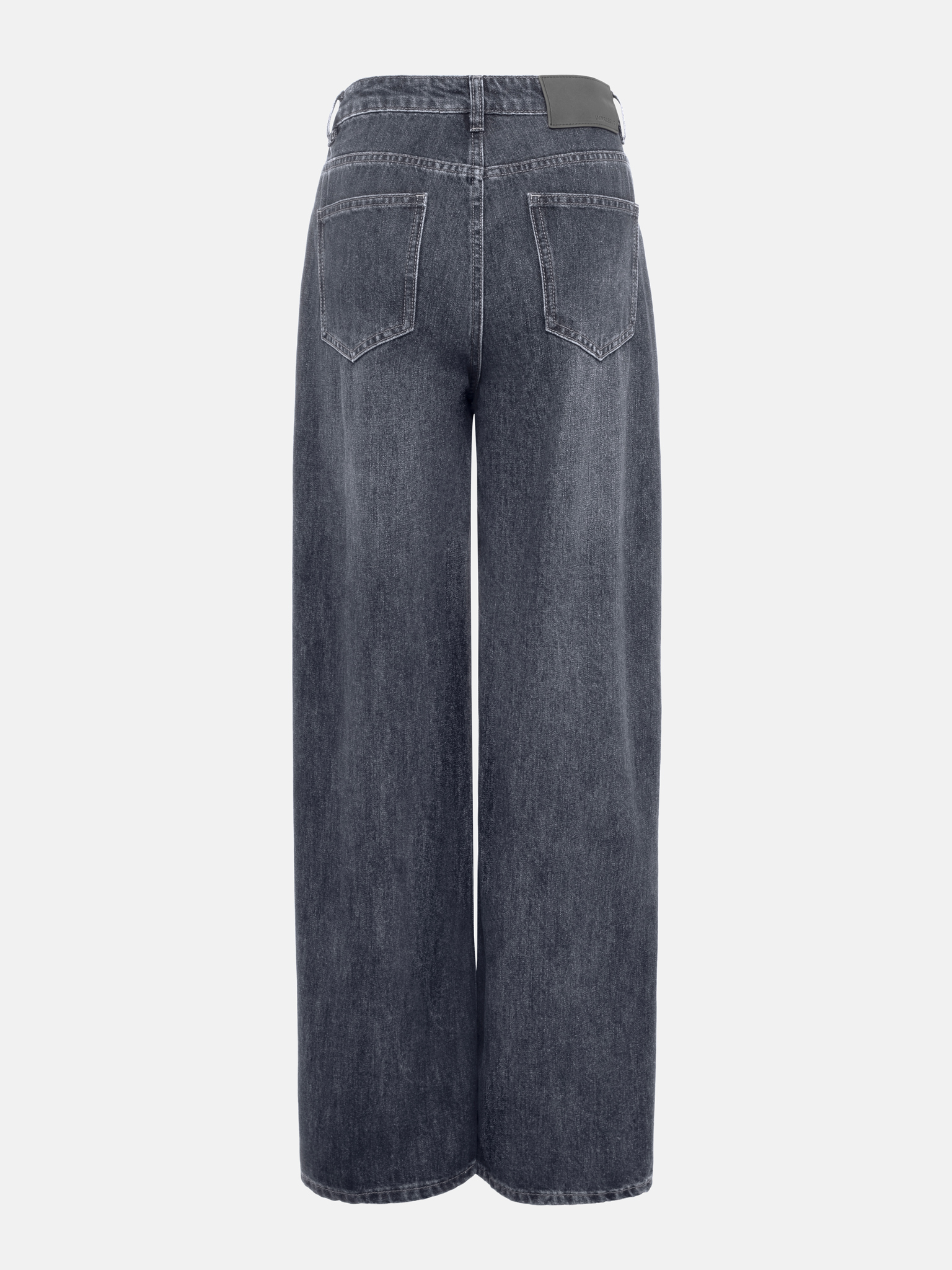 Loose low-rise jeans