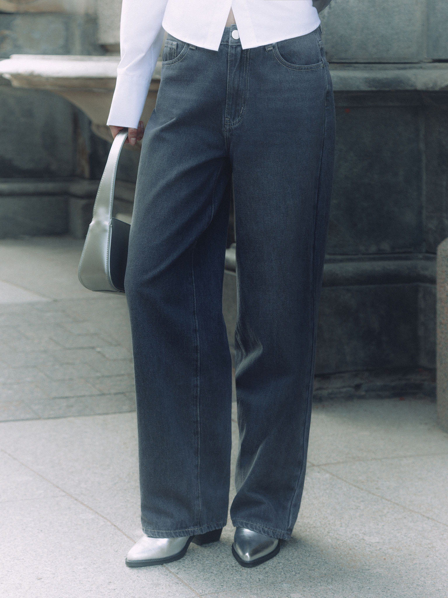 Lockere Jeans mit niedriger Passform