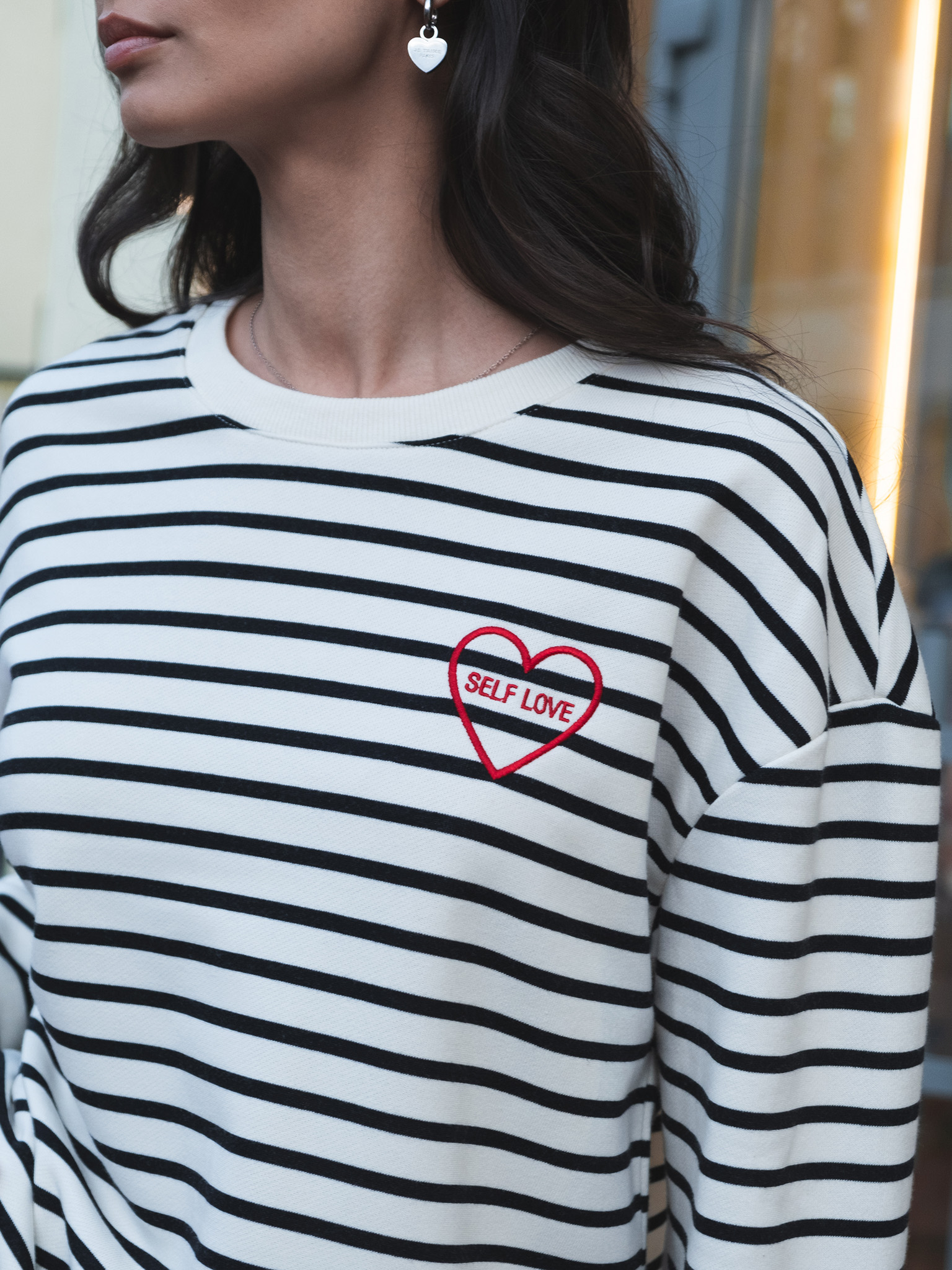 Striped longsleeve with colorful embroidery