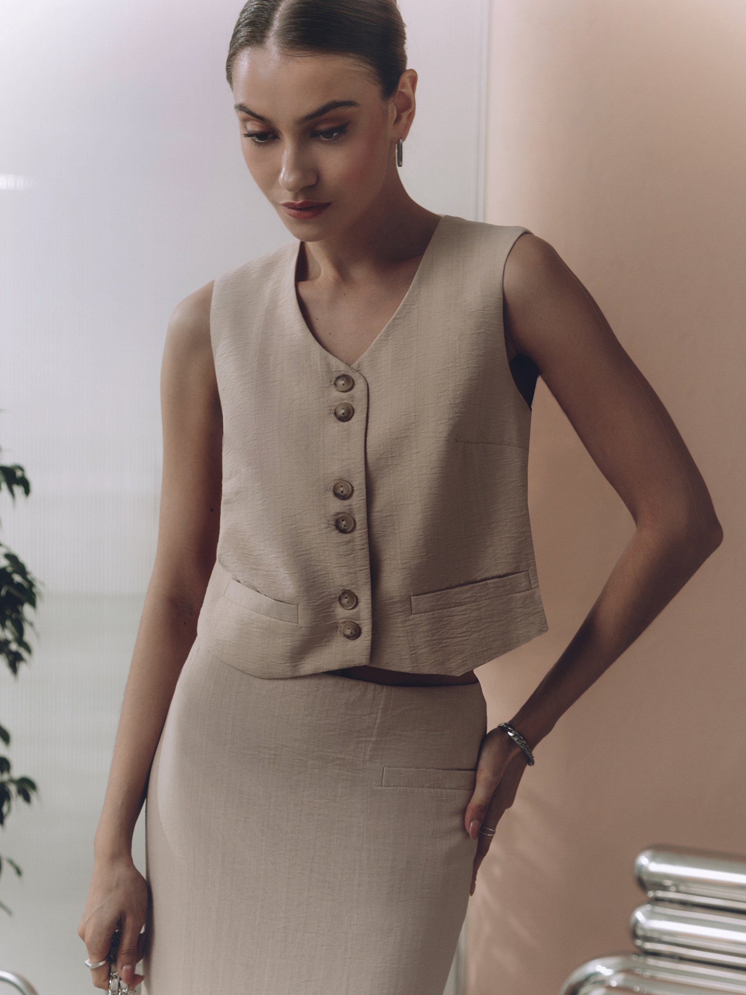 Cropped suiting waistcoat