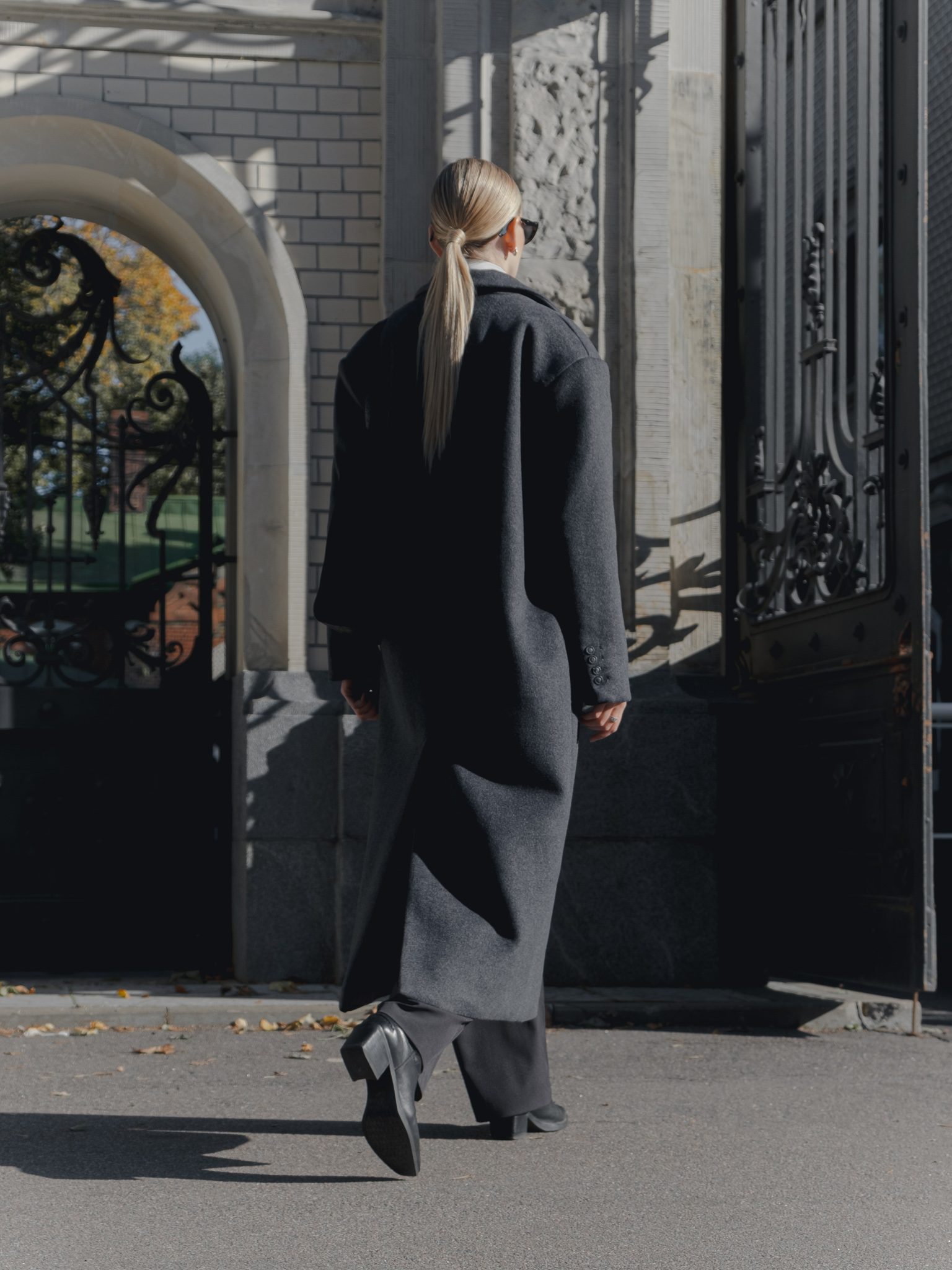 Maximantel aus einer Wollmischung in Übergröße