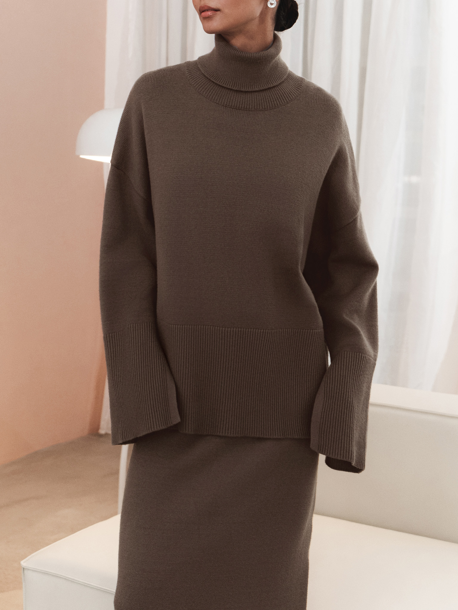 Luźny dzianinowy sweter