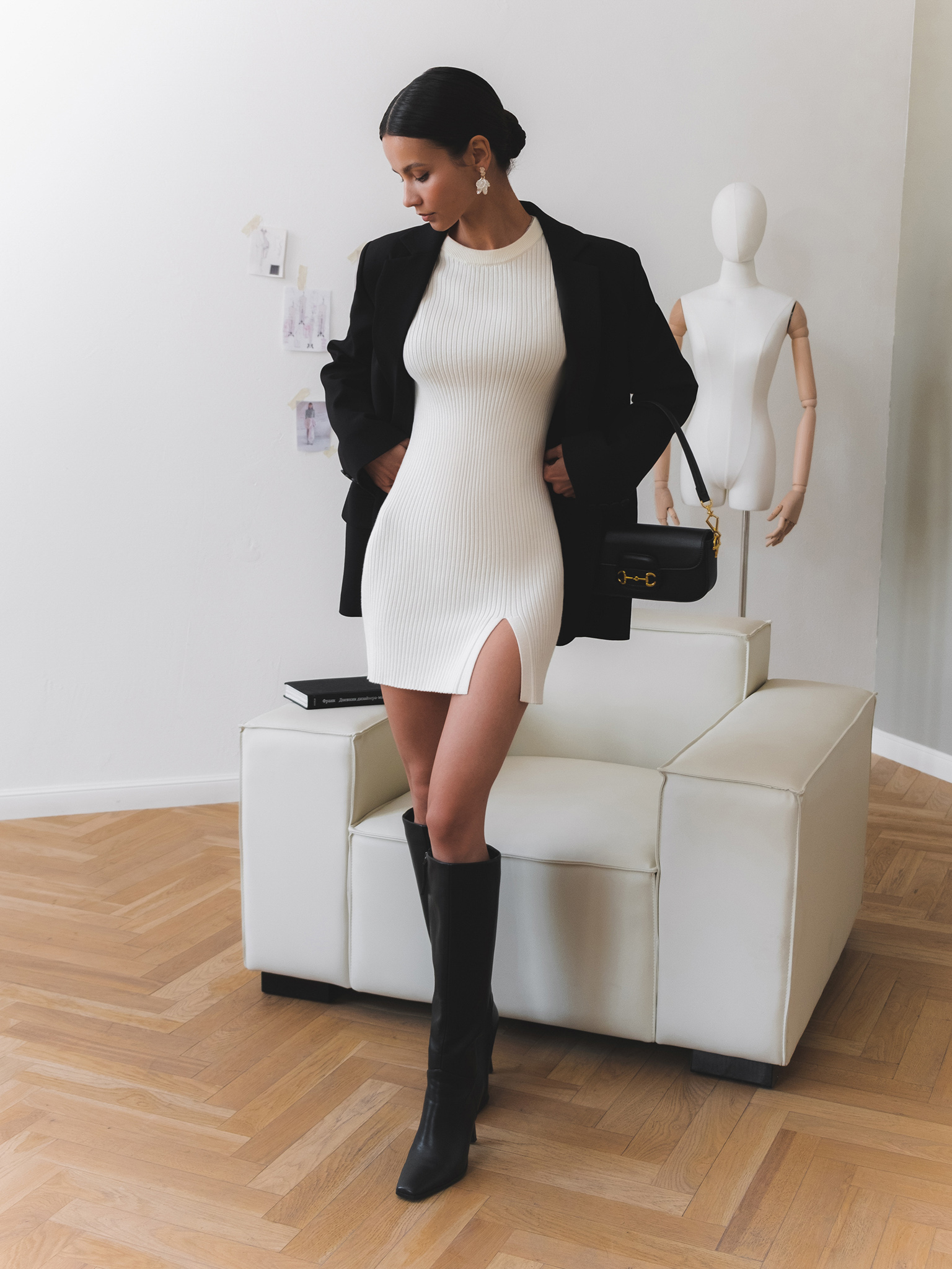 Mini ribbed dress with slits at cuffs and skirt