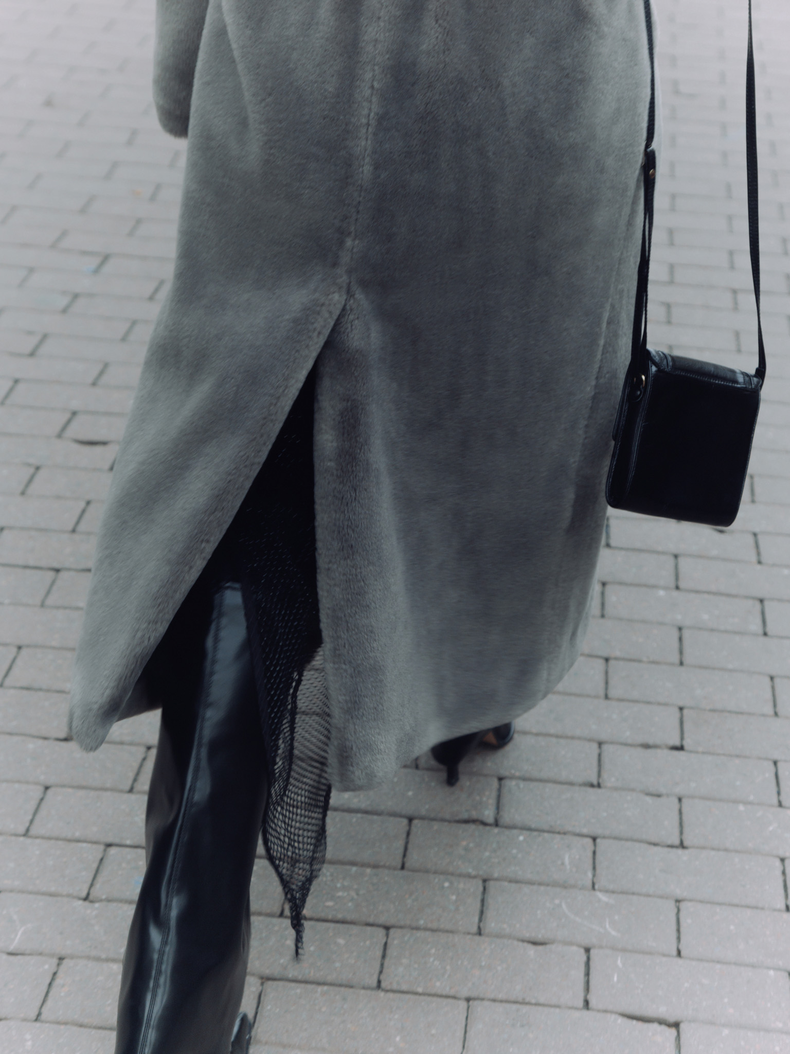 Экошуба миди с поясом в тон