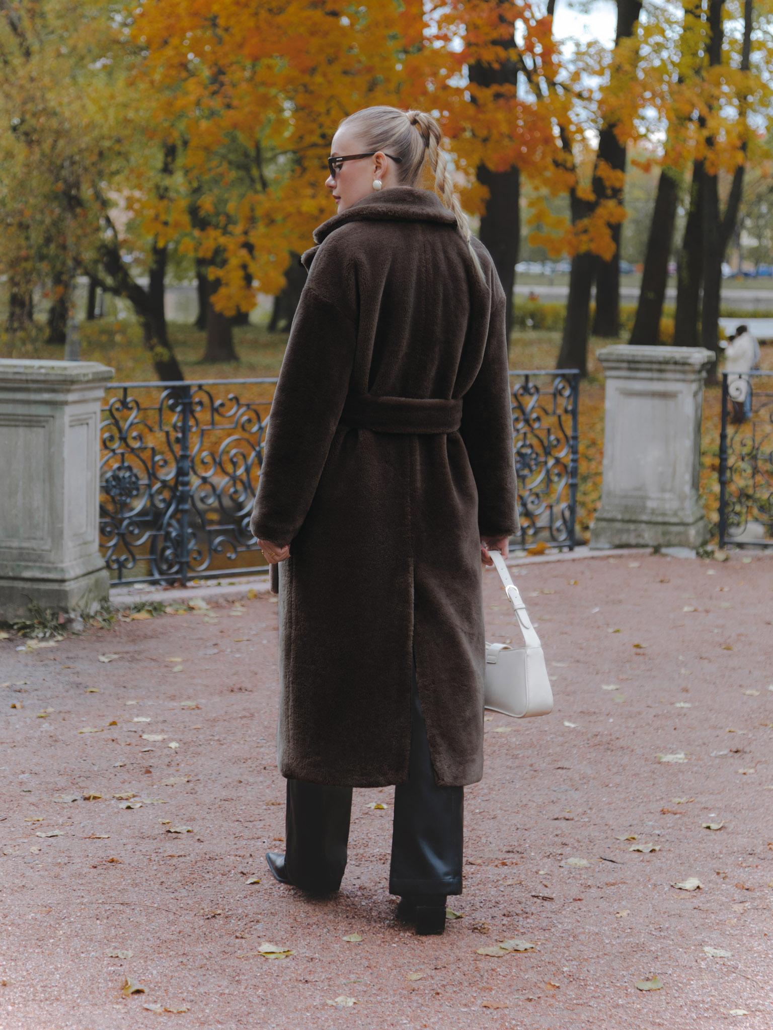 Midi eco-furcoat with matching belt