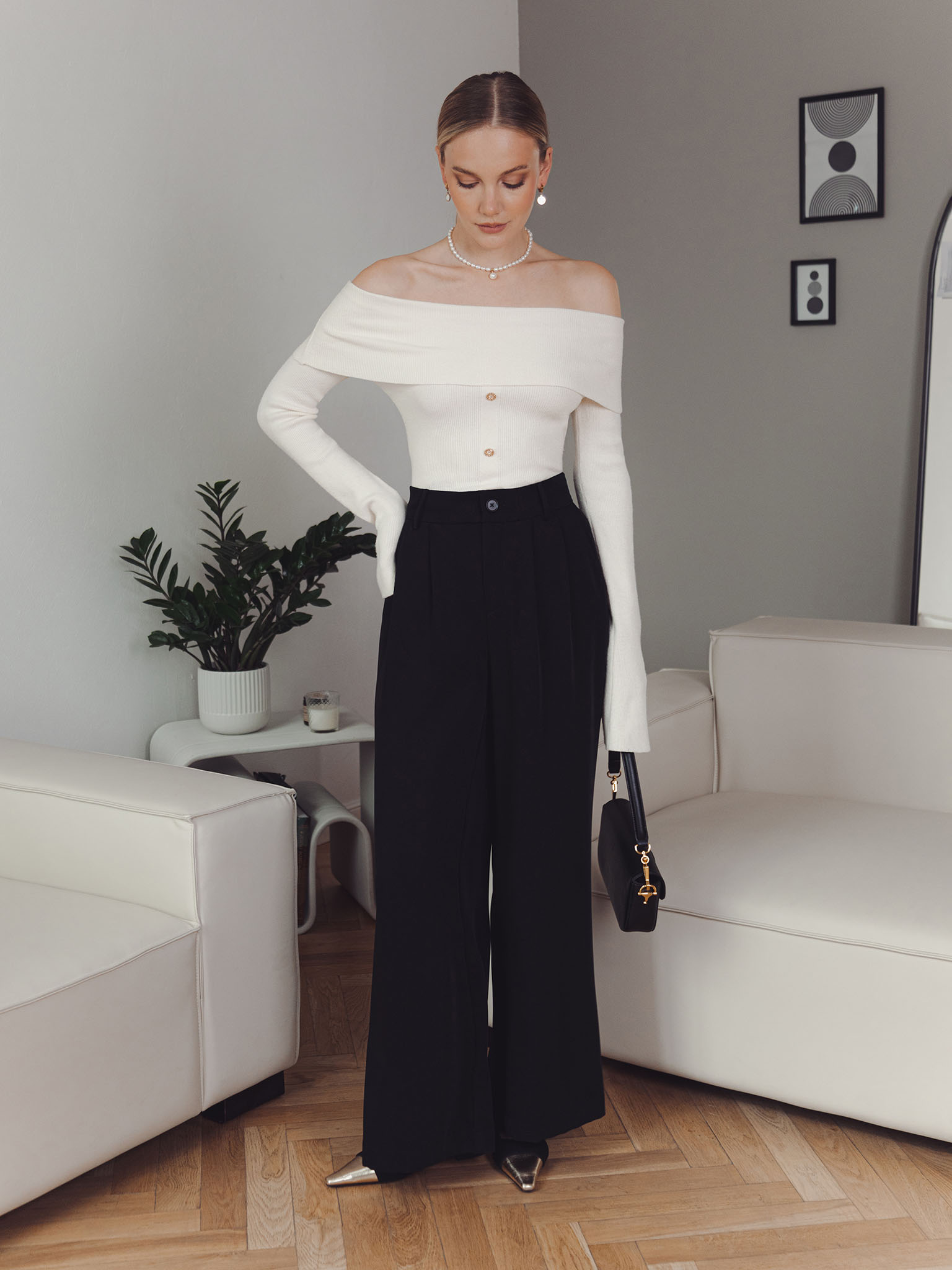 Palazzo trousers with waist pleats