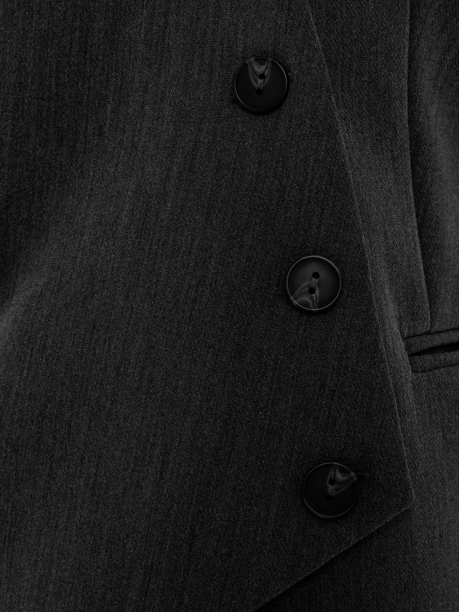 Weste mit asymmetrischen Knöpfen aus Anzugstoff