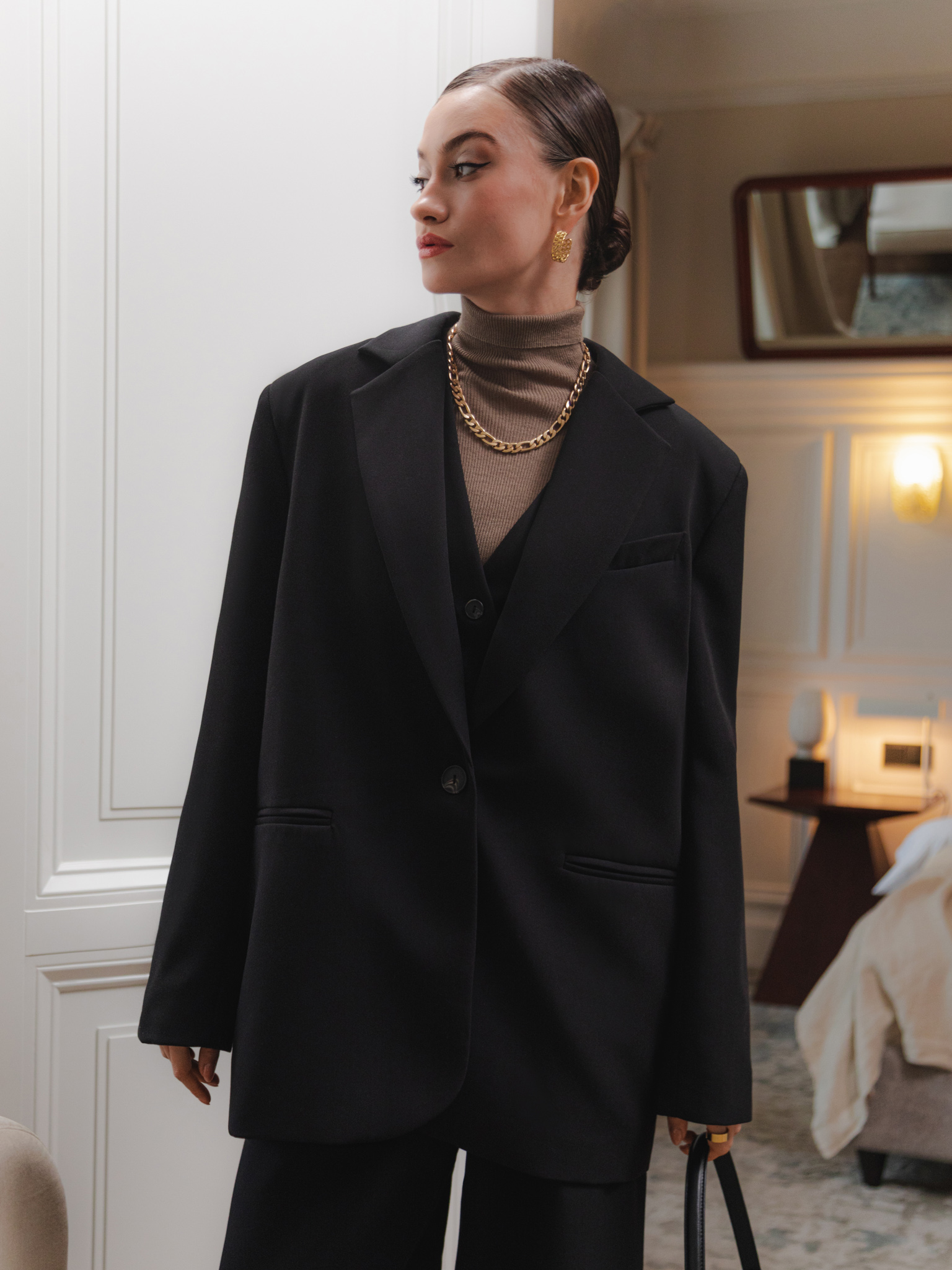 Single-breasted oversize jacket in suiting fabric