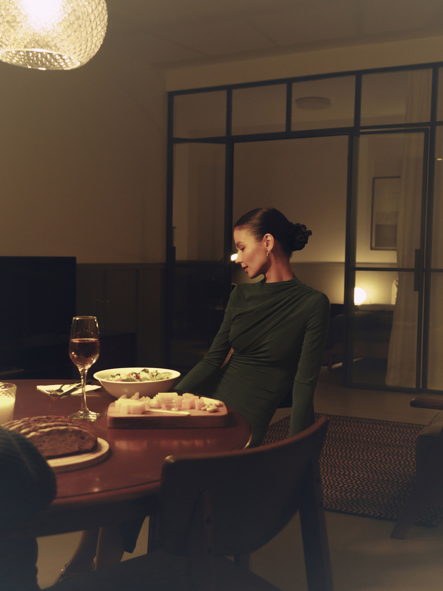 Jersey midi dress with asymmetric draperies