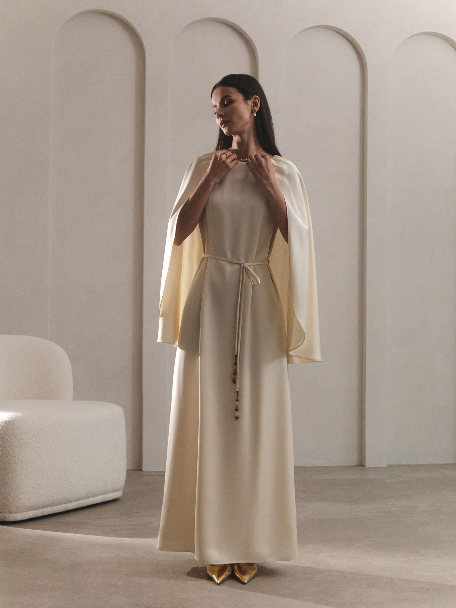 Maxi dress with matching cape