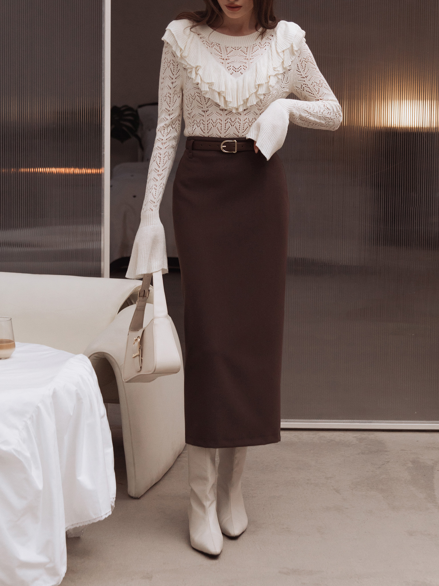 Straight midi skirt with back slit