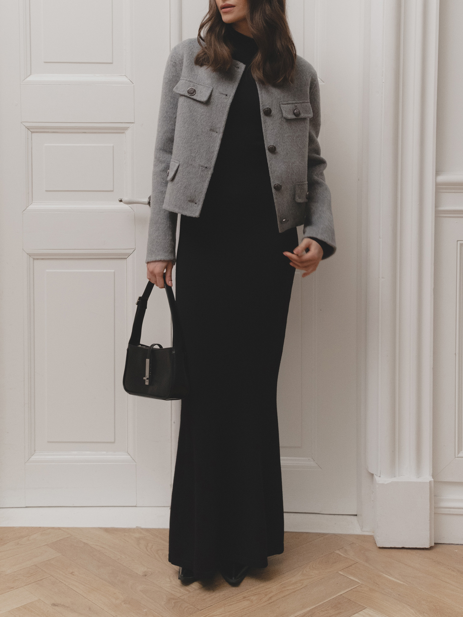 Woollen straight jacket with large buttons