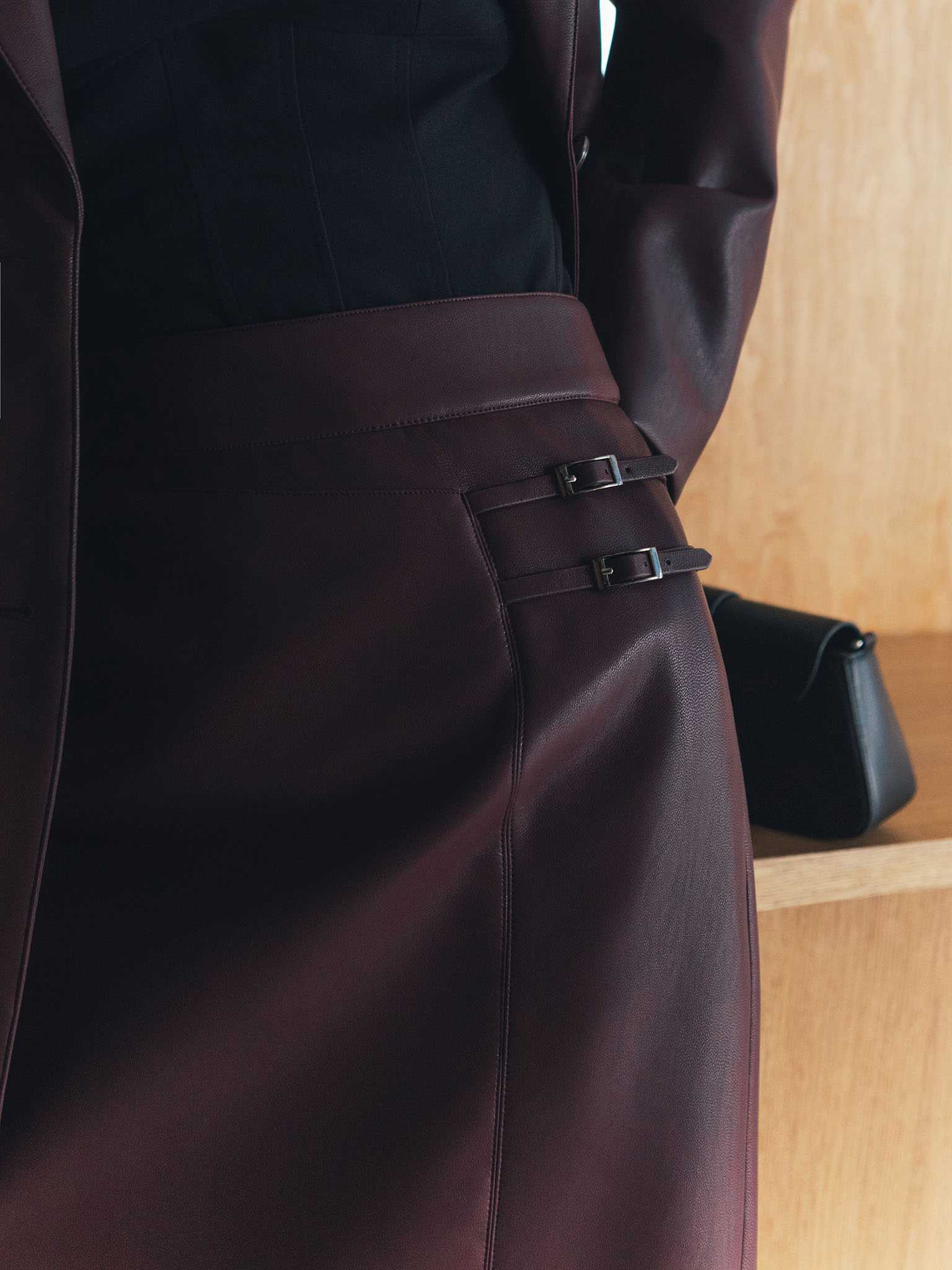 Pencil midi skirt in eco-leather