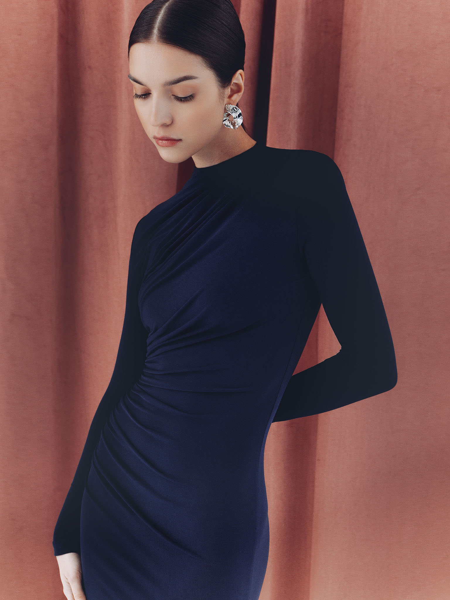 Jersey midi dress with asymmetric draperies