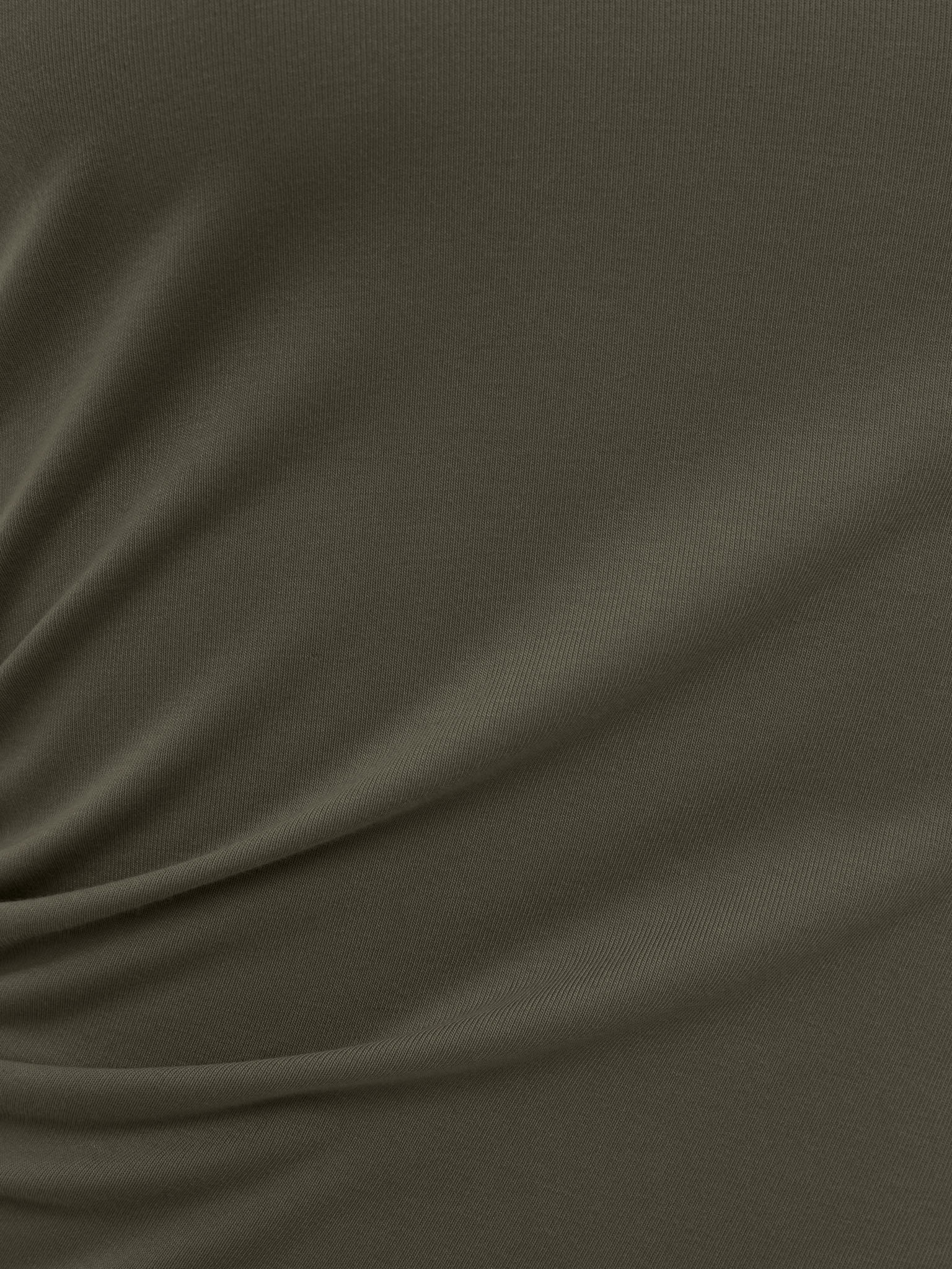 Fitted maxi dress with short sleeves