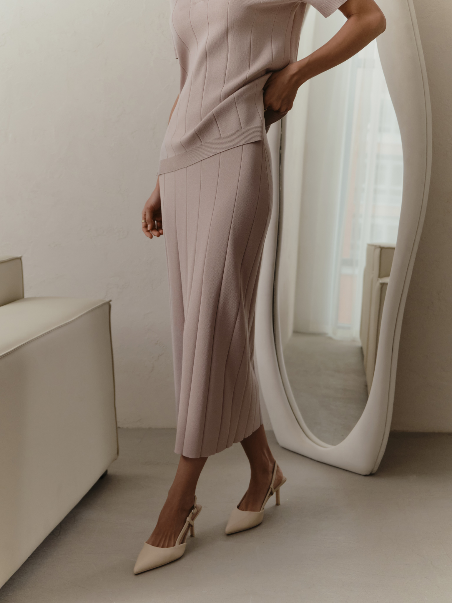 Textured knit midi skirt