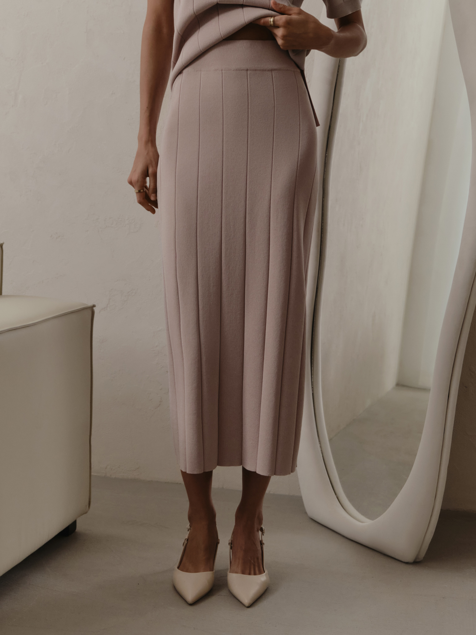 Textured knit midi skirt