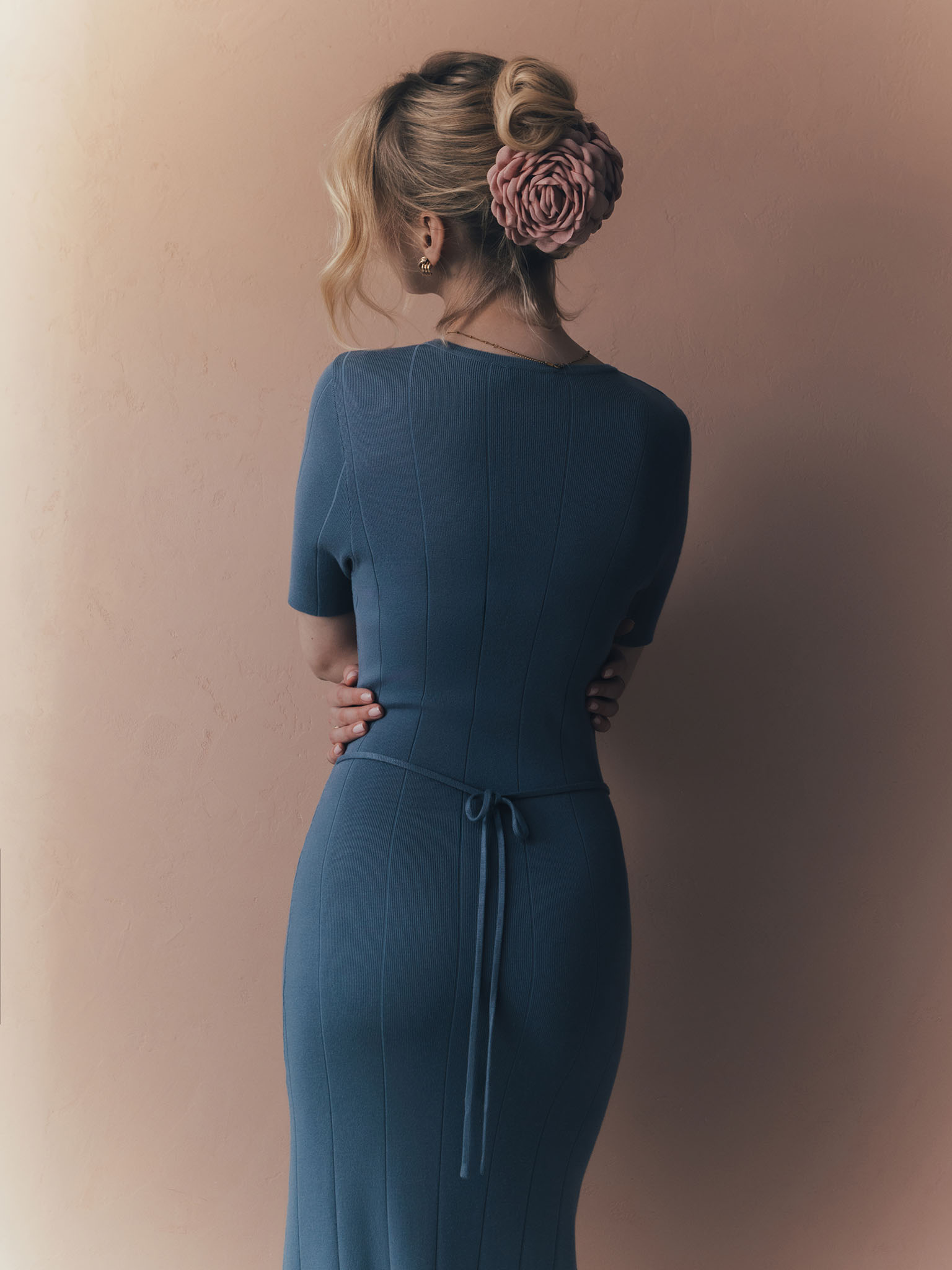 Full-length jersey maxi dress with back ties