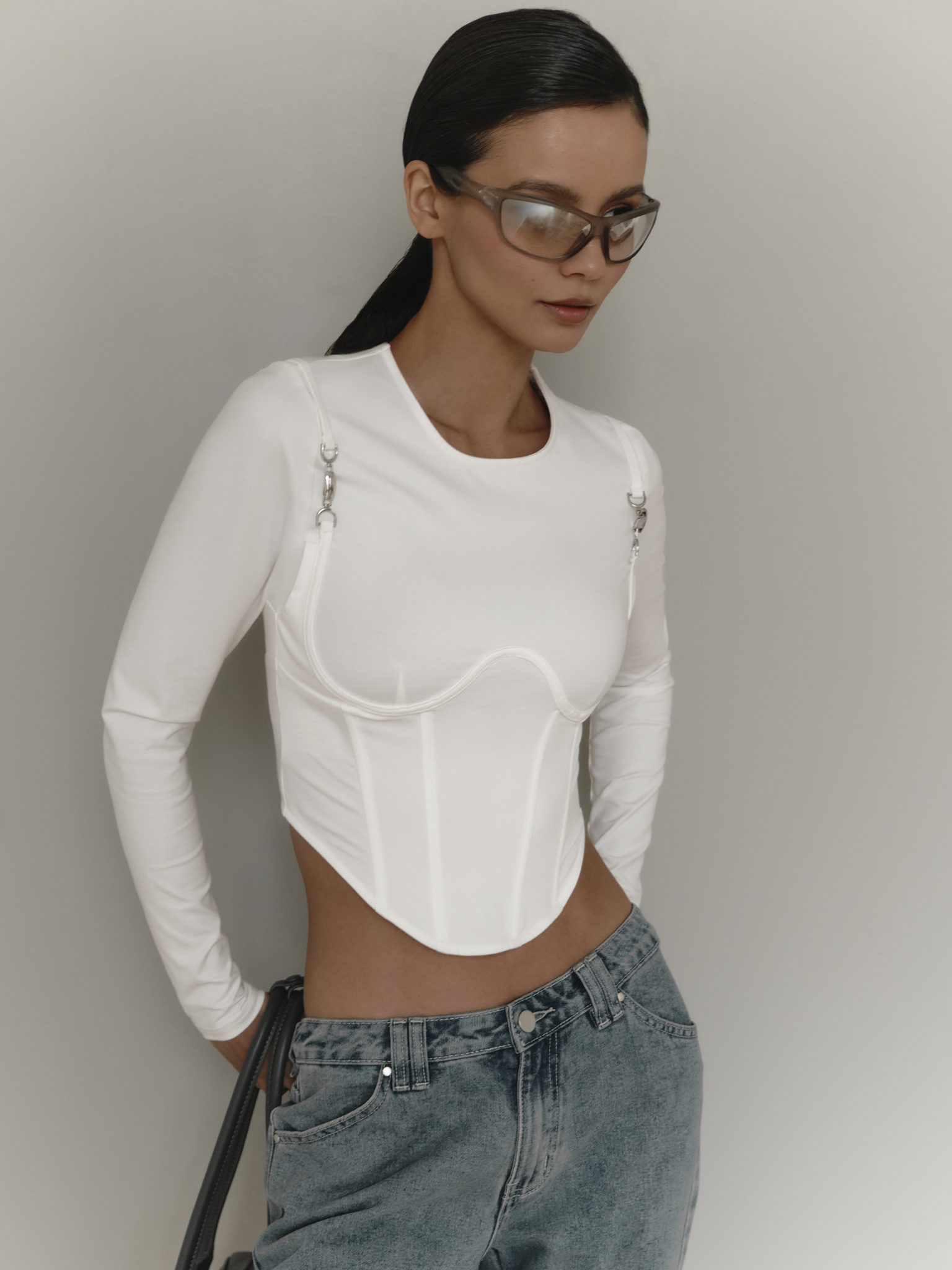 Corset cut jersey top with metallic decorations