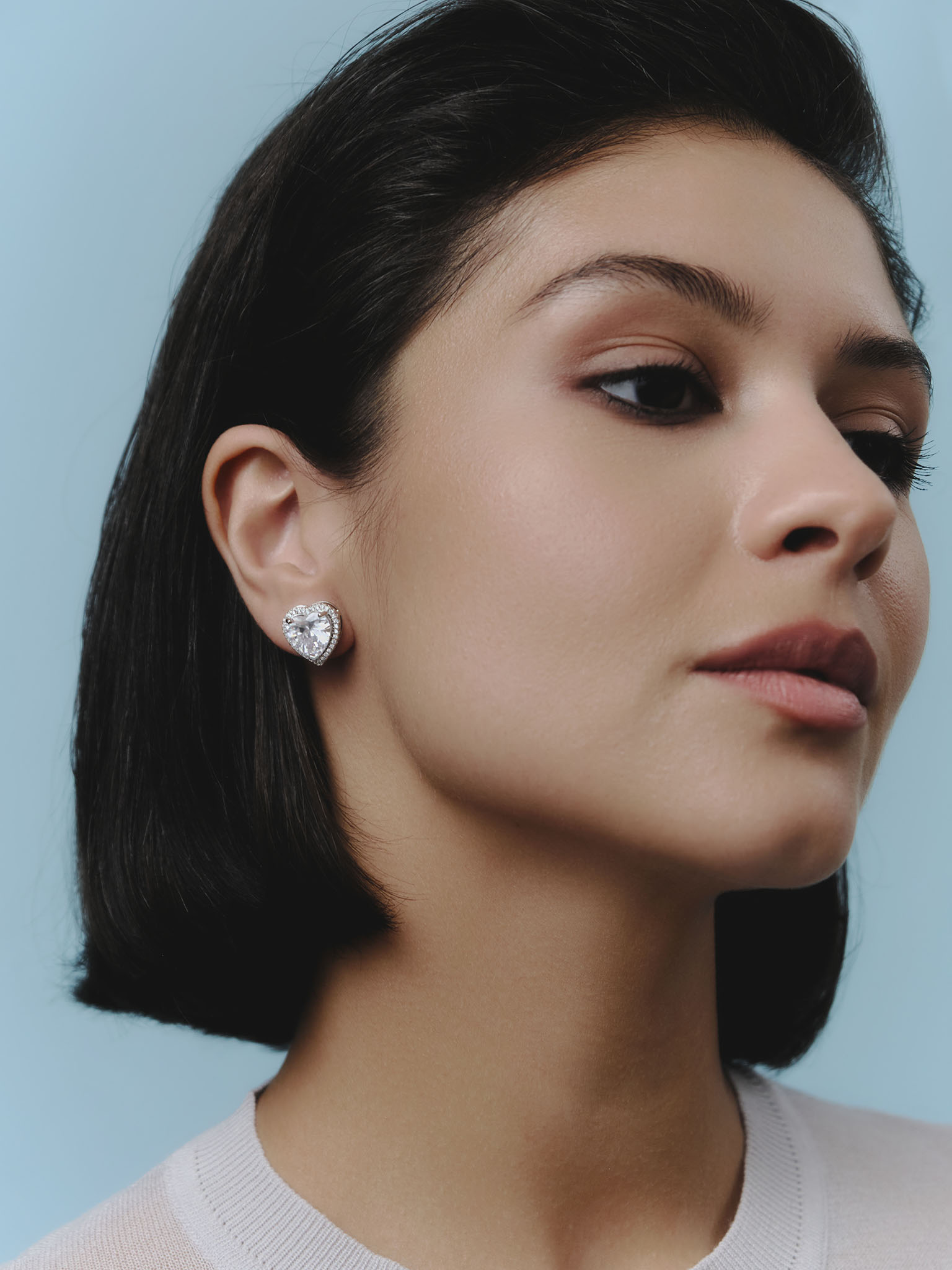 Серьги-пусеты в форме сердец