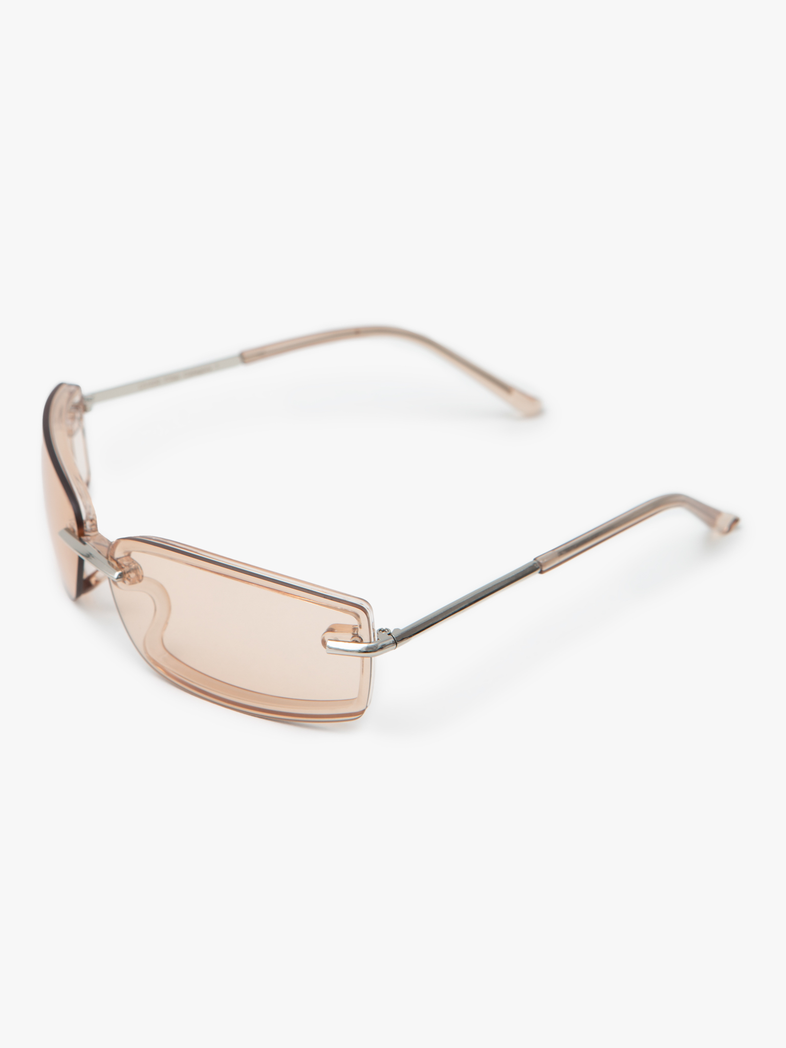 Rectangular glasses with metal inserts