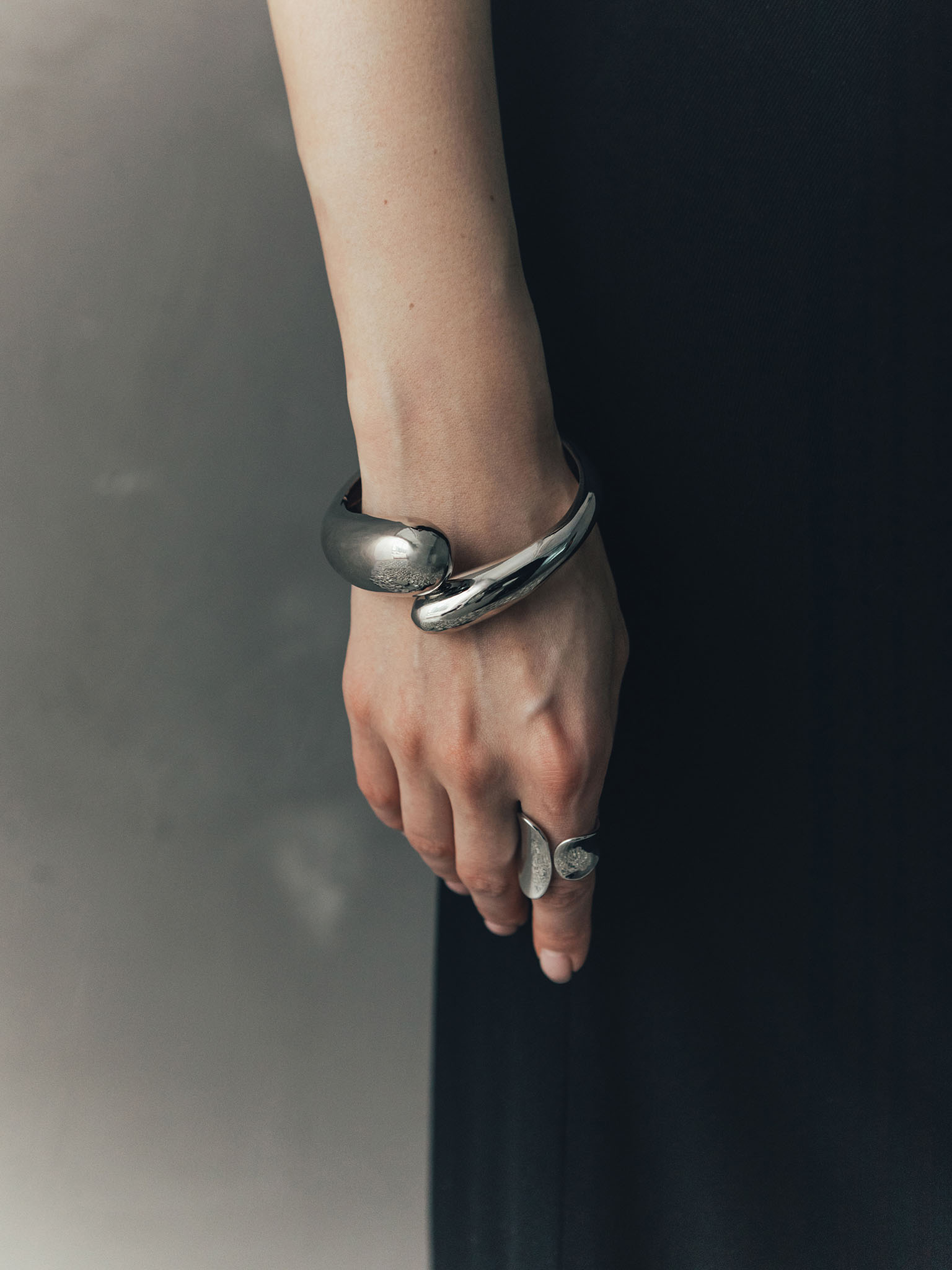 Abstract-shaped bangle bracelet