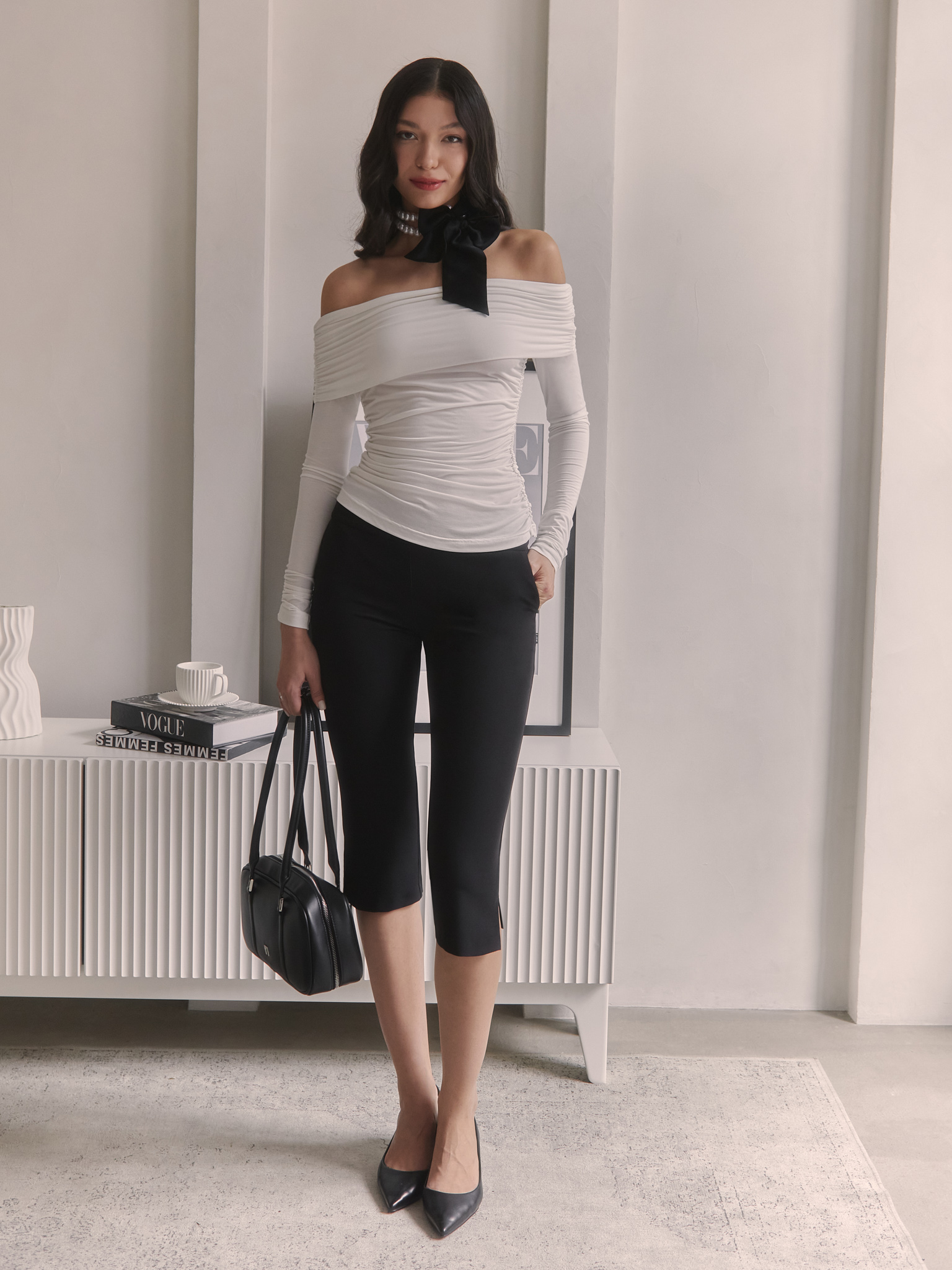 Straight cut capri trousers