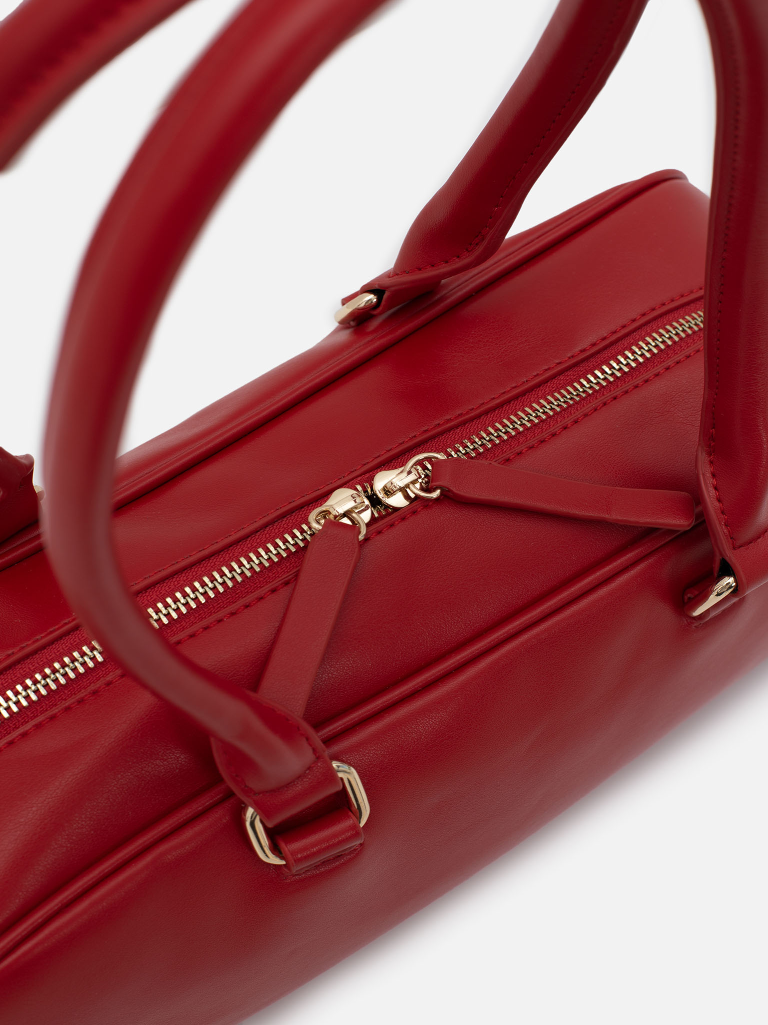 Long baguette bag with thin handles