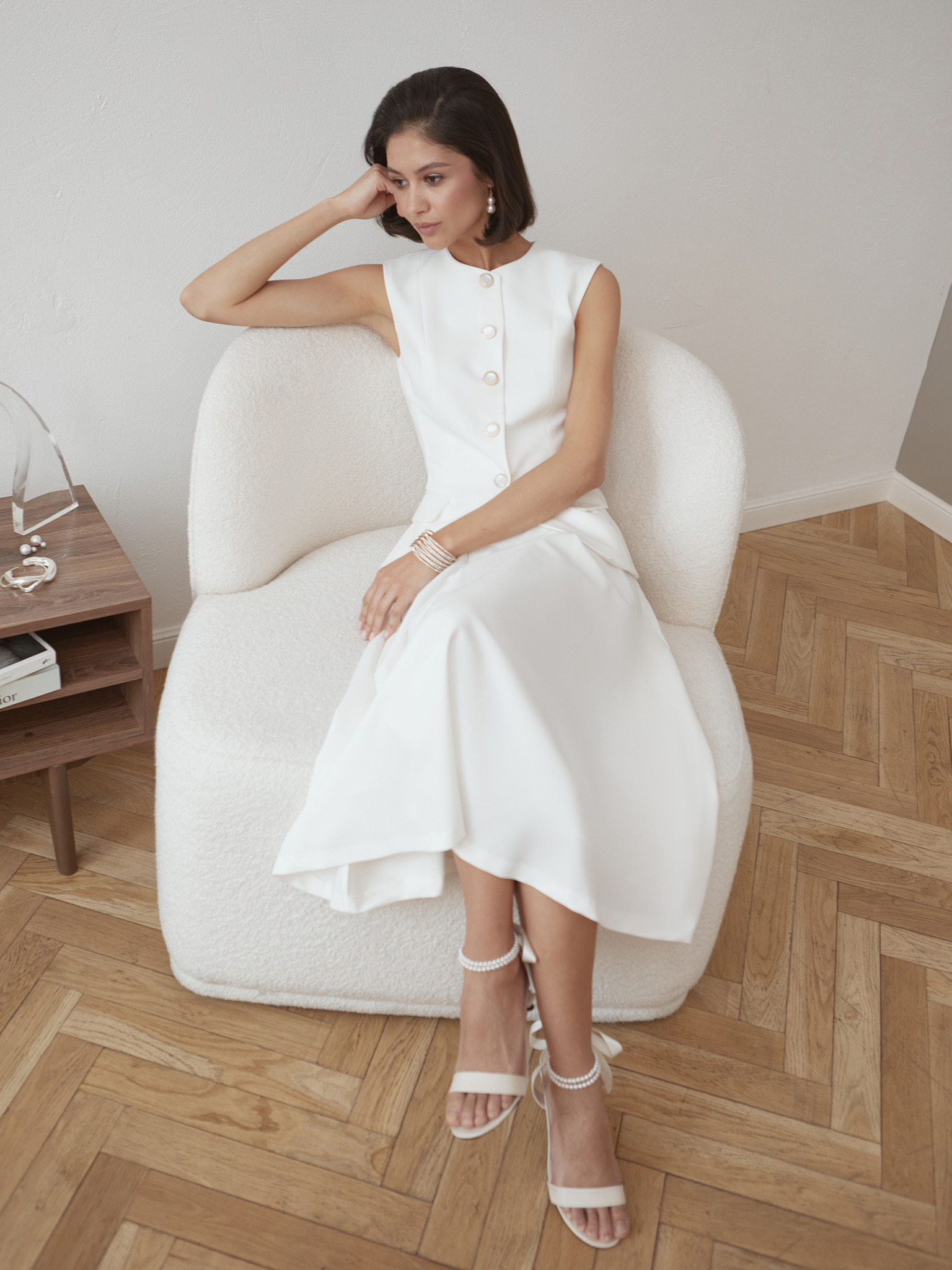 Midi skirt with large pleats