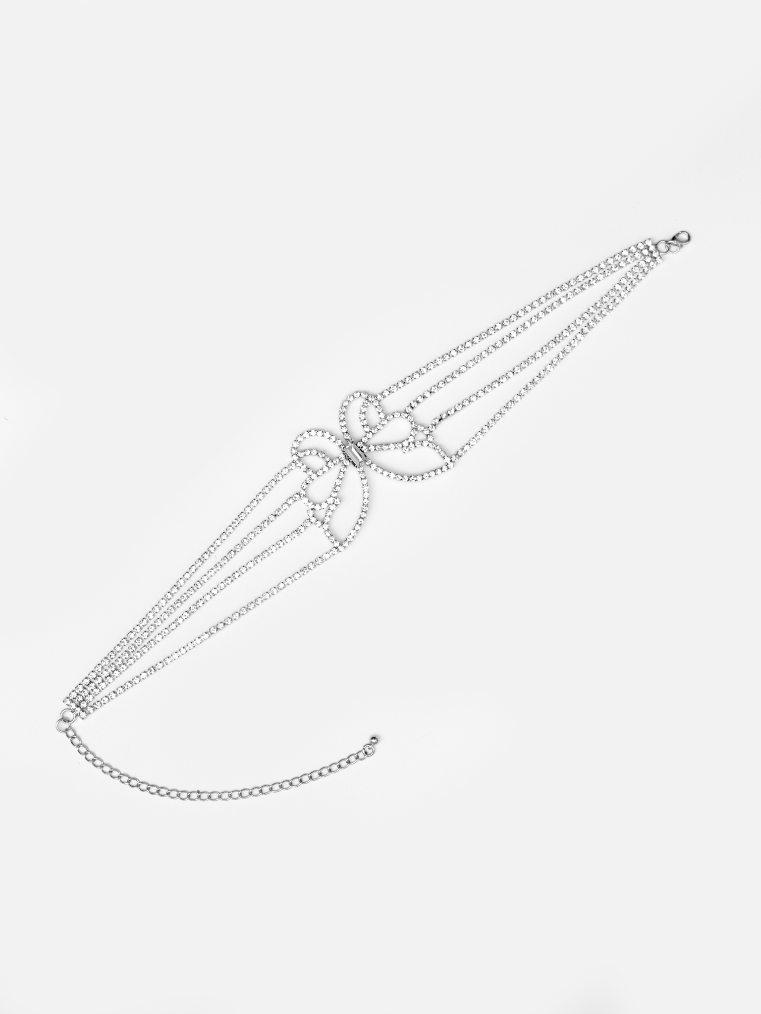 Rhinestone choker with butterfly decoration