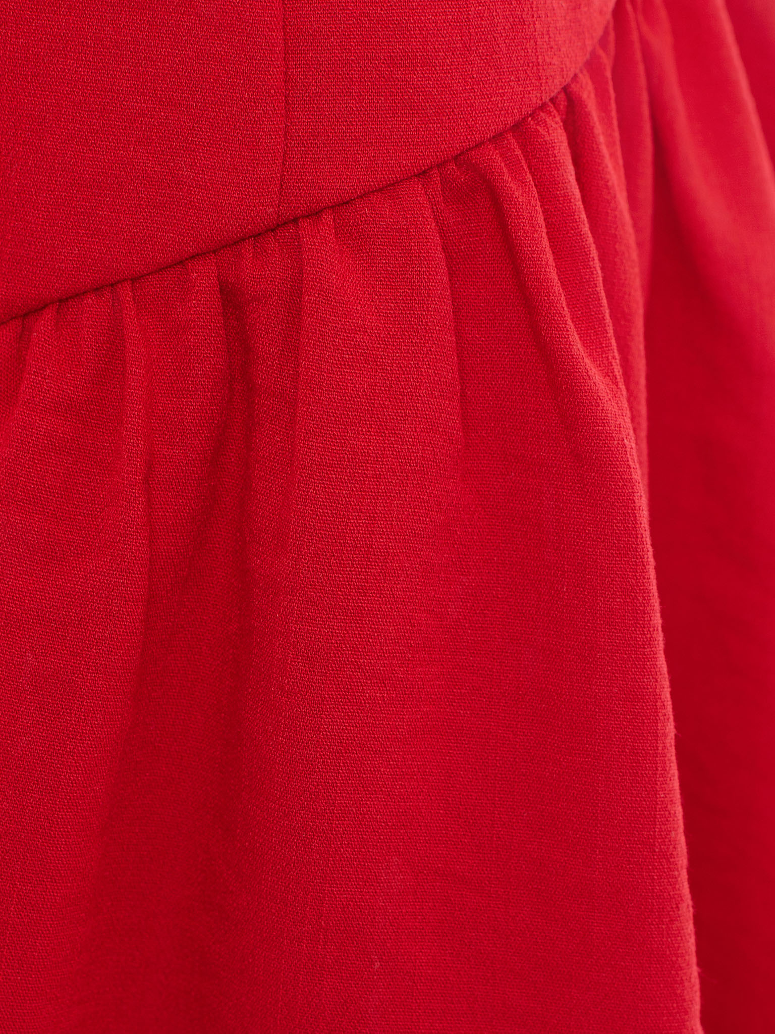 Mini dress with wide straps and voluminous skirt