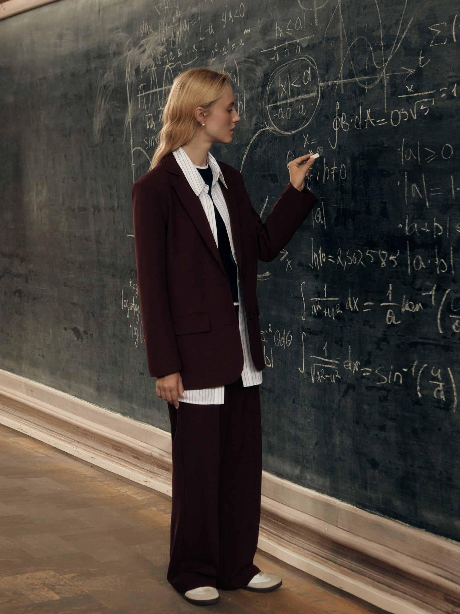 Einreihige Anzugjacke mit übergroßen Knöpfen