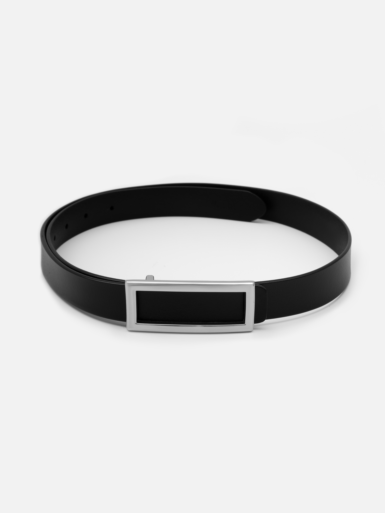 Slim belt with a long rectangular buckle