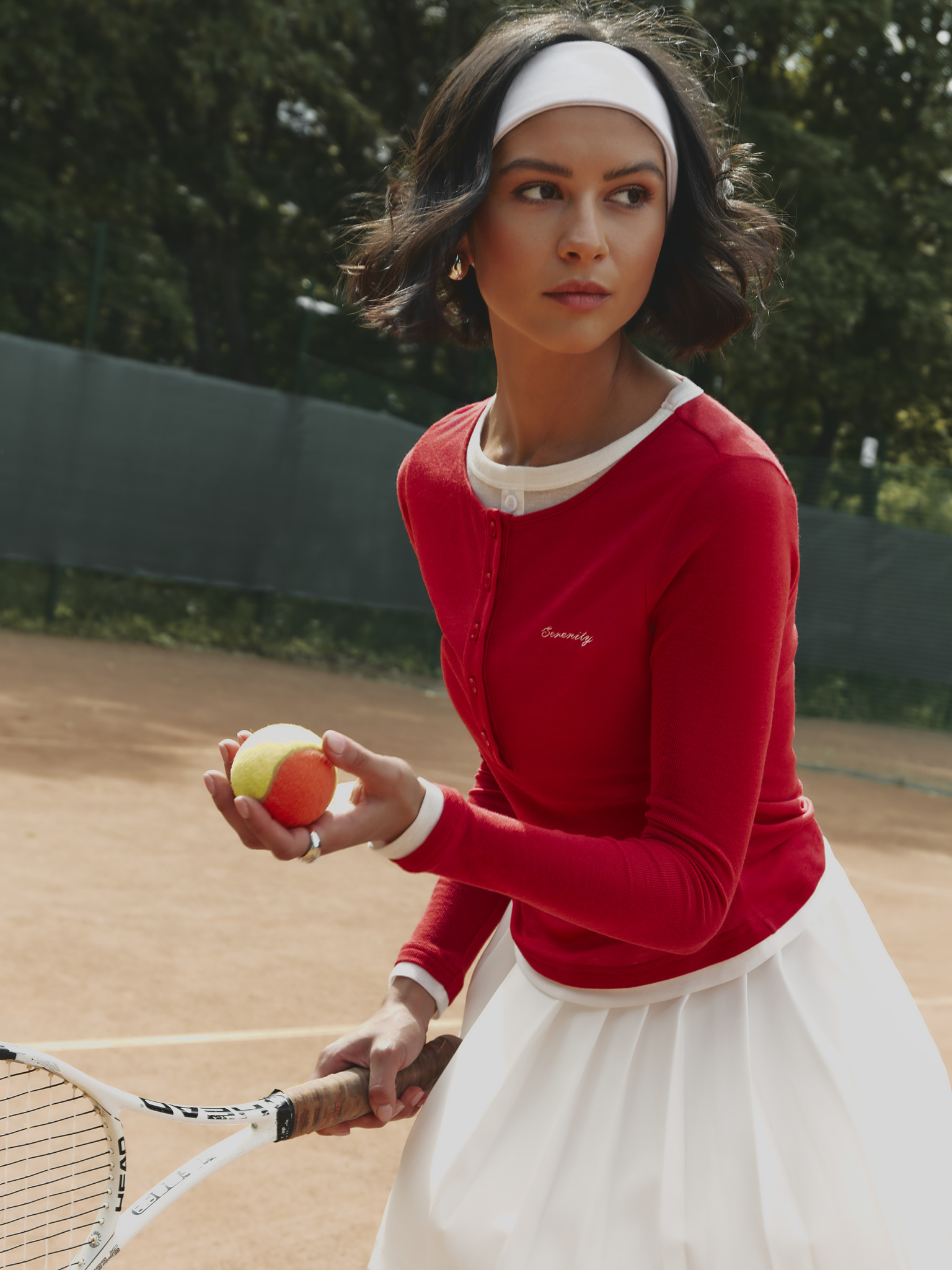 Dual longsleeve with buttons on the collar