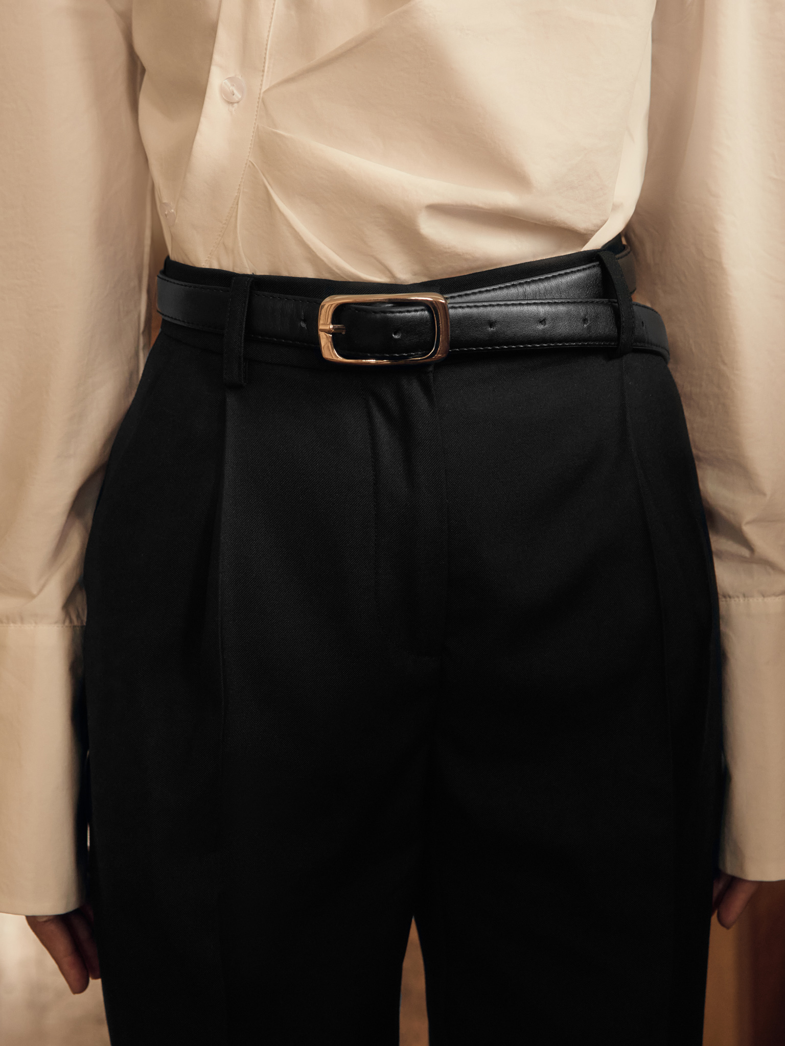 Straight suiting trousers with eco-leather belt