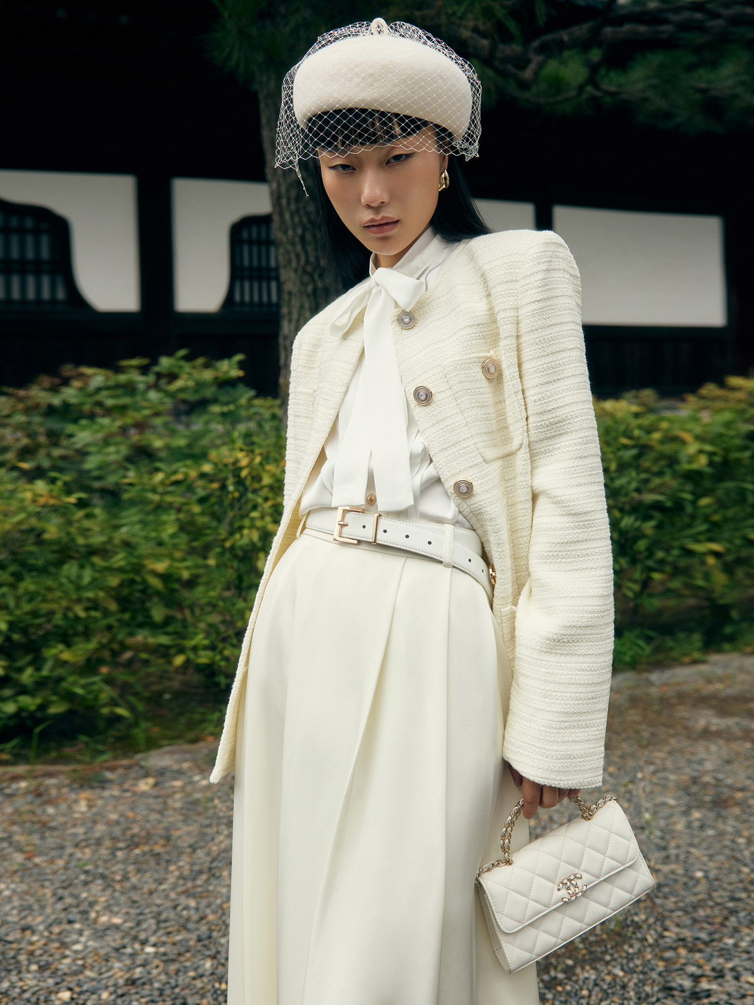 Elongated jacket in textured fabric