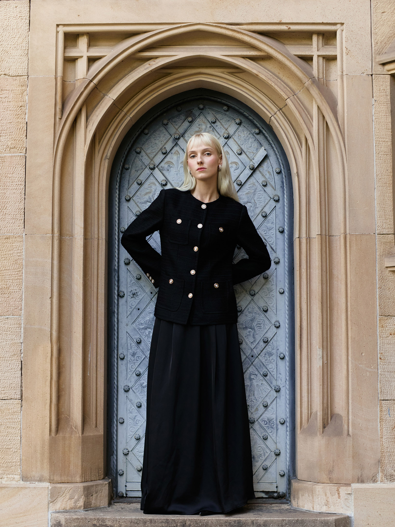 Elongated jacket in textured fabric