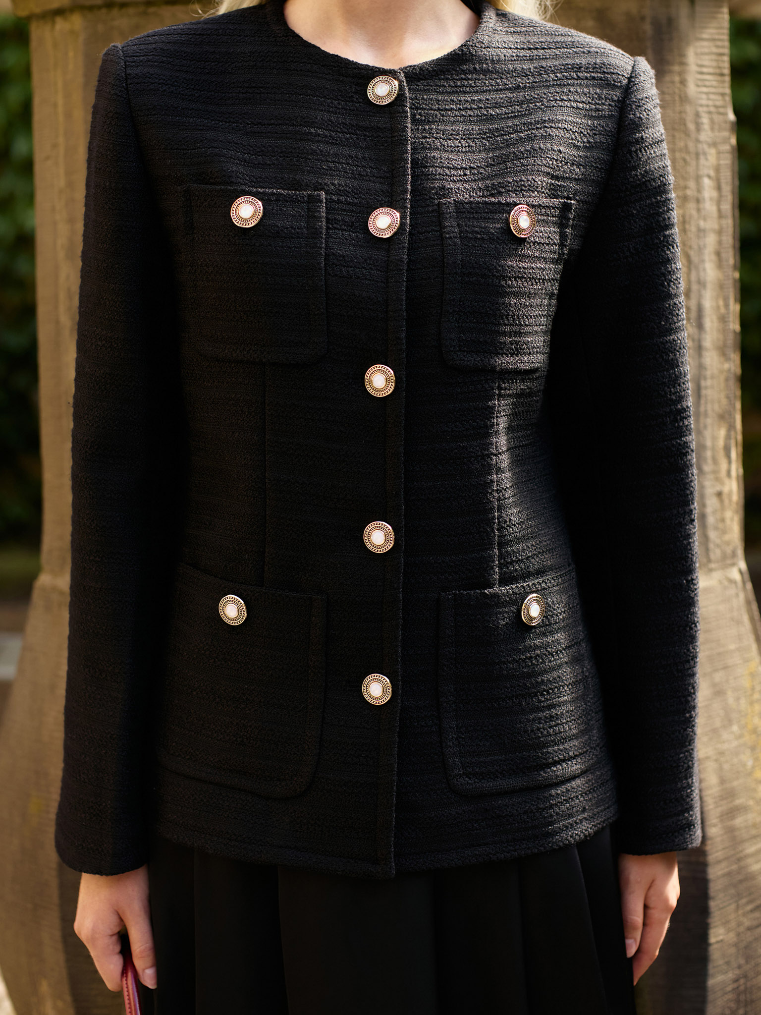 Elongated jacket in textured fabric