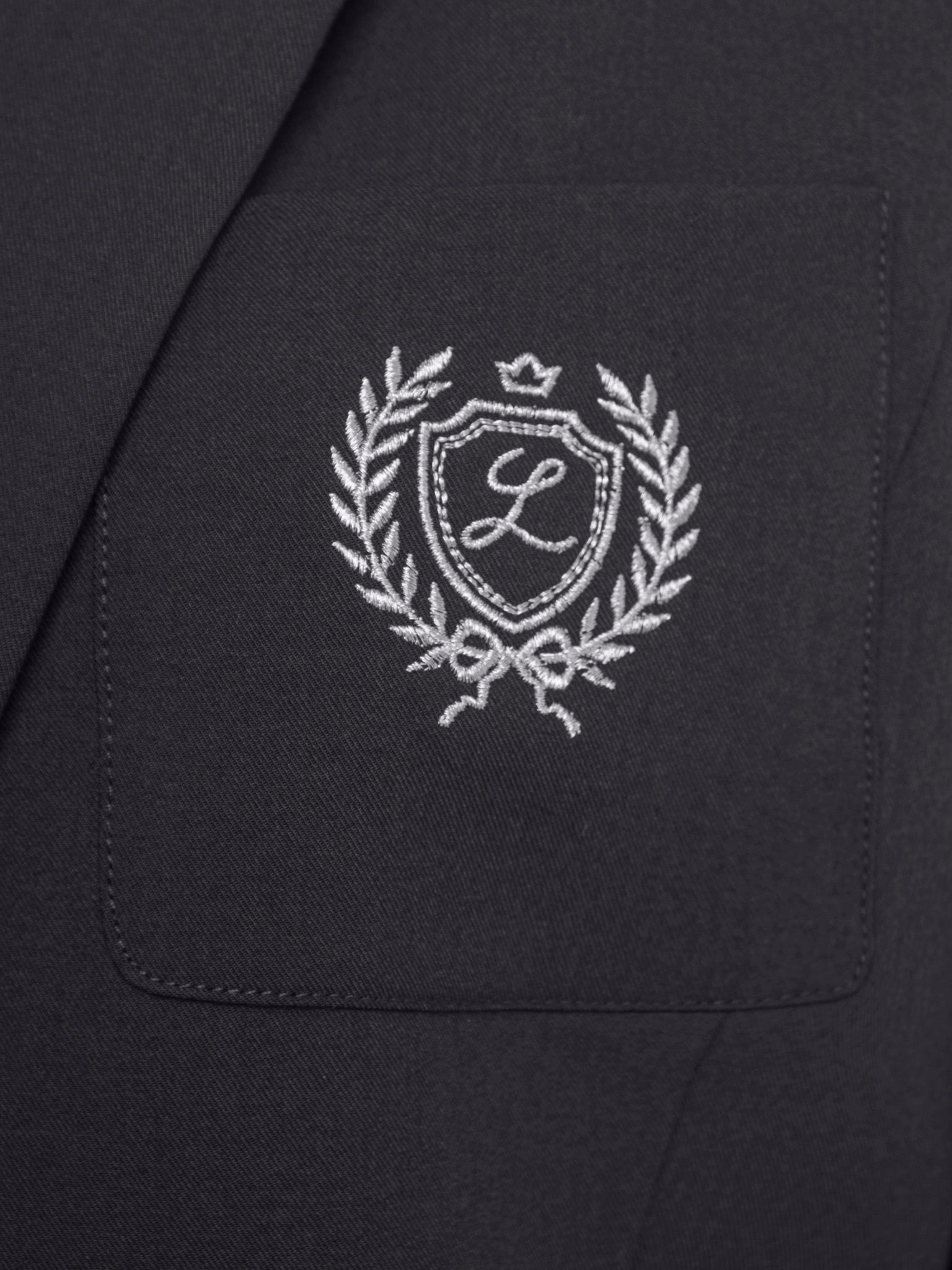 Single-breasted jacket with pocket embroidery