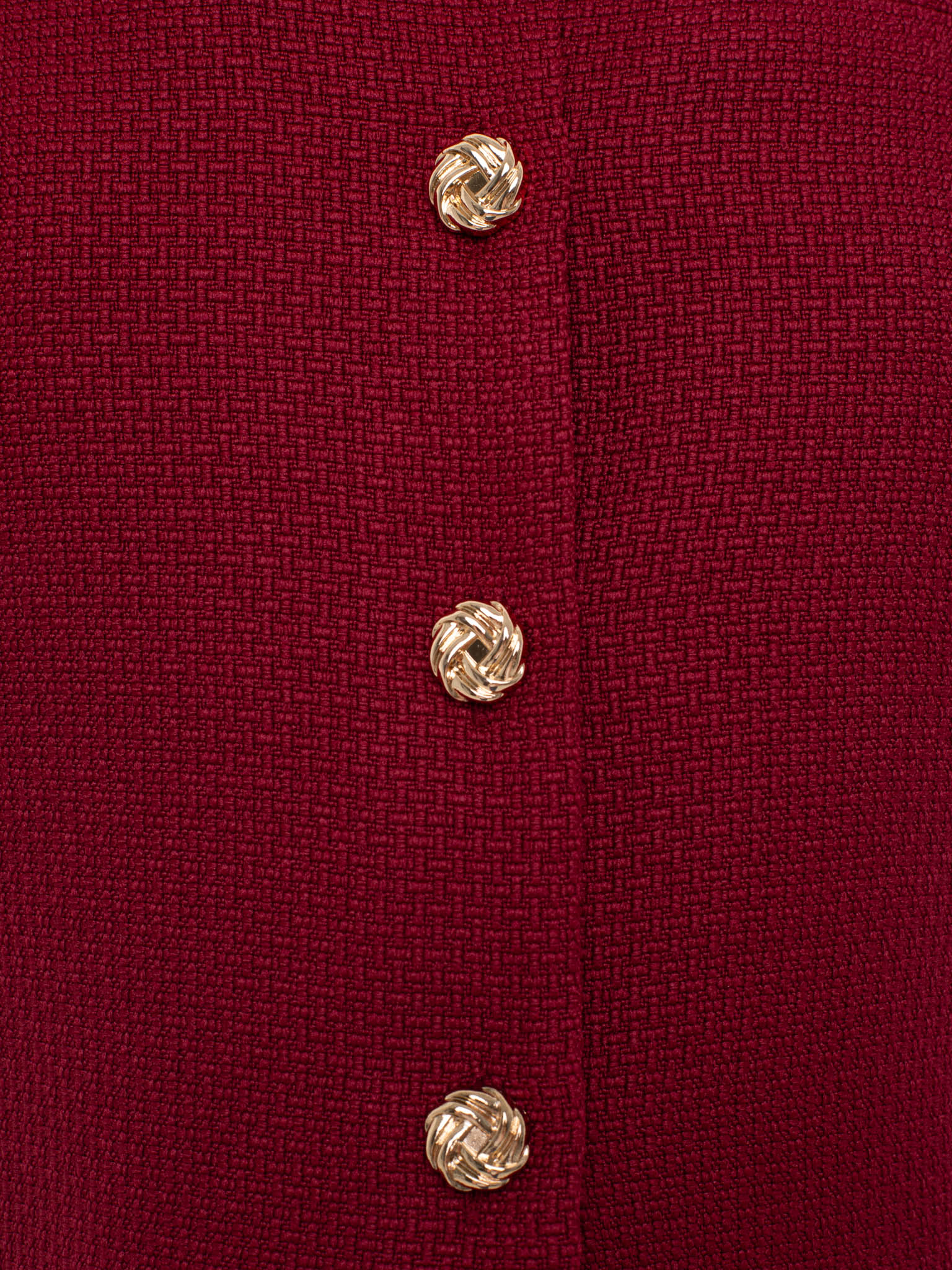 Short-sleeved tweed jacket with textured buttons