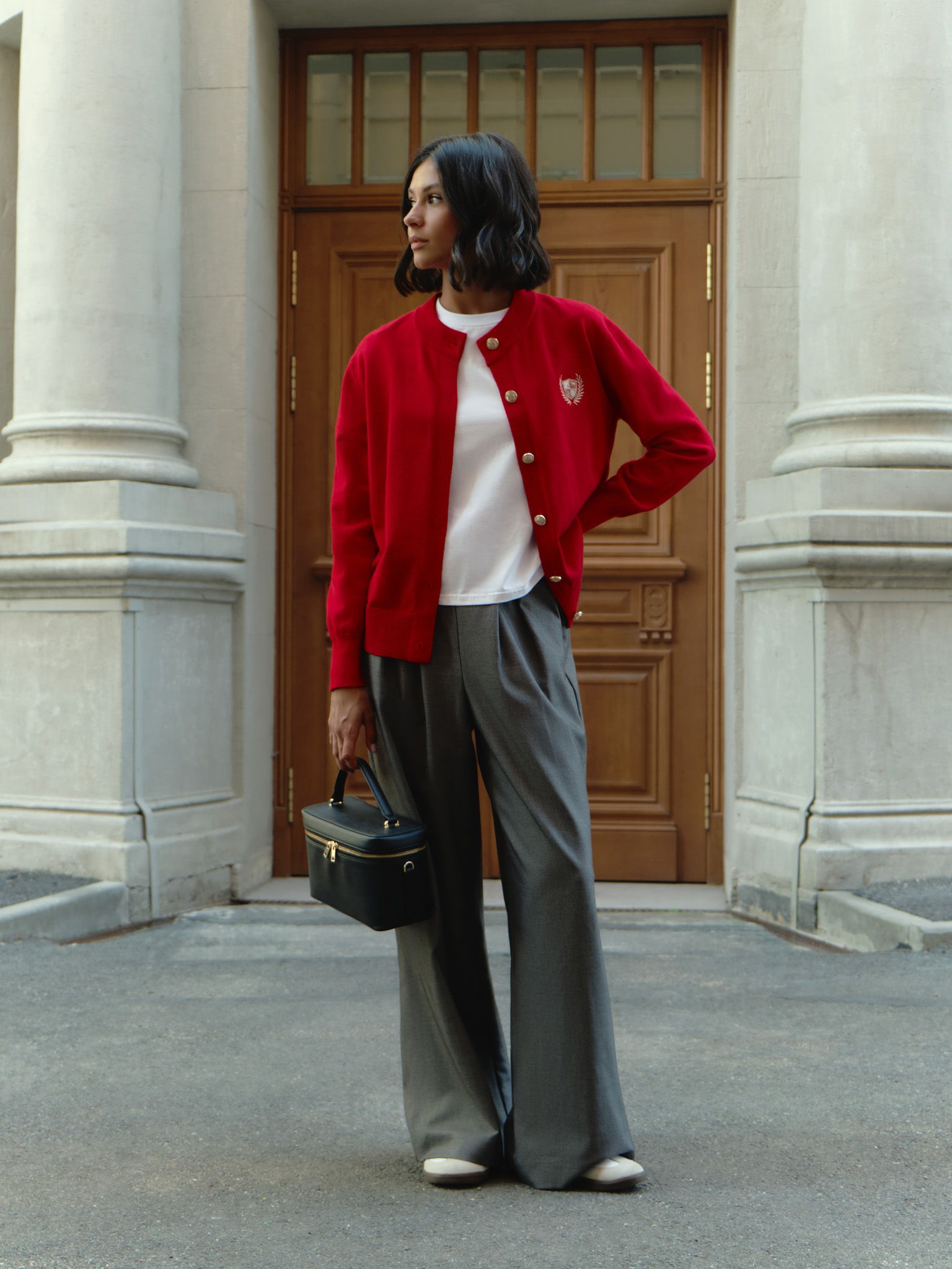 Palazzo trousers with pleats and matching ties