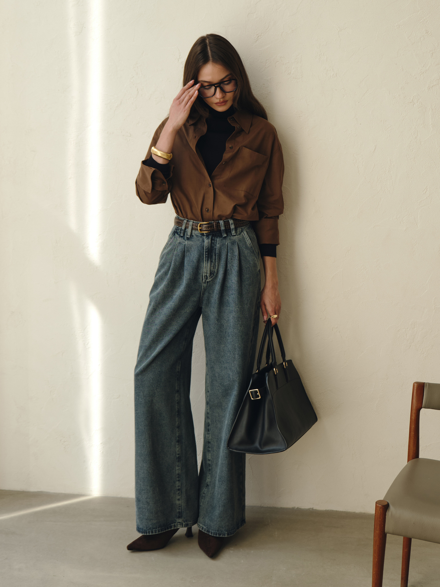 Oversize shirt in smooth fabric