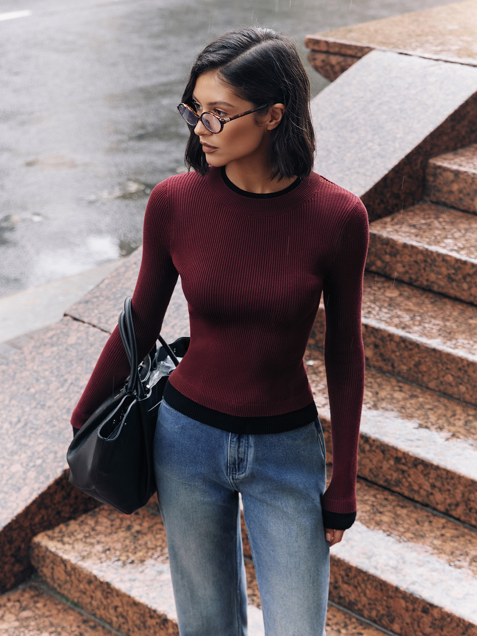 Rib-knit longsleeve with contrasting edges