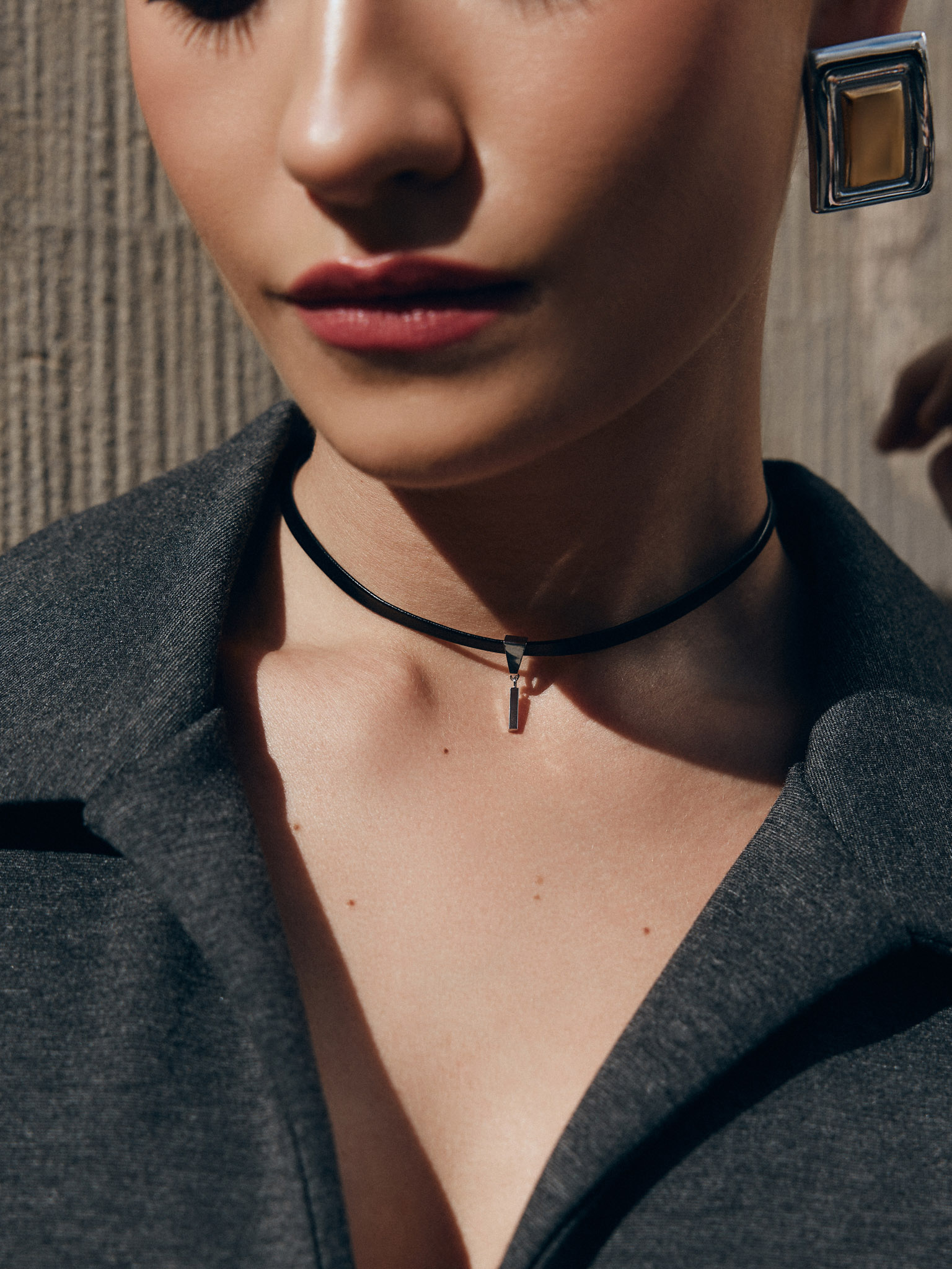 Eco-leather choker with silver pendant