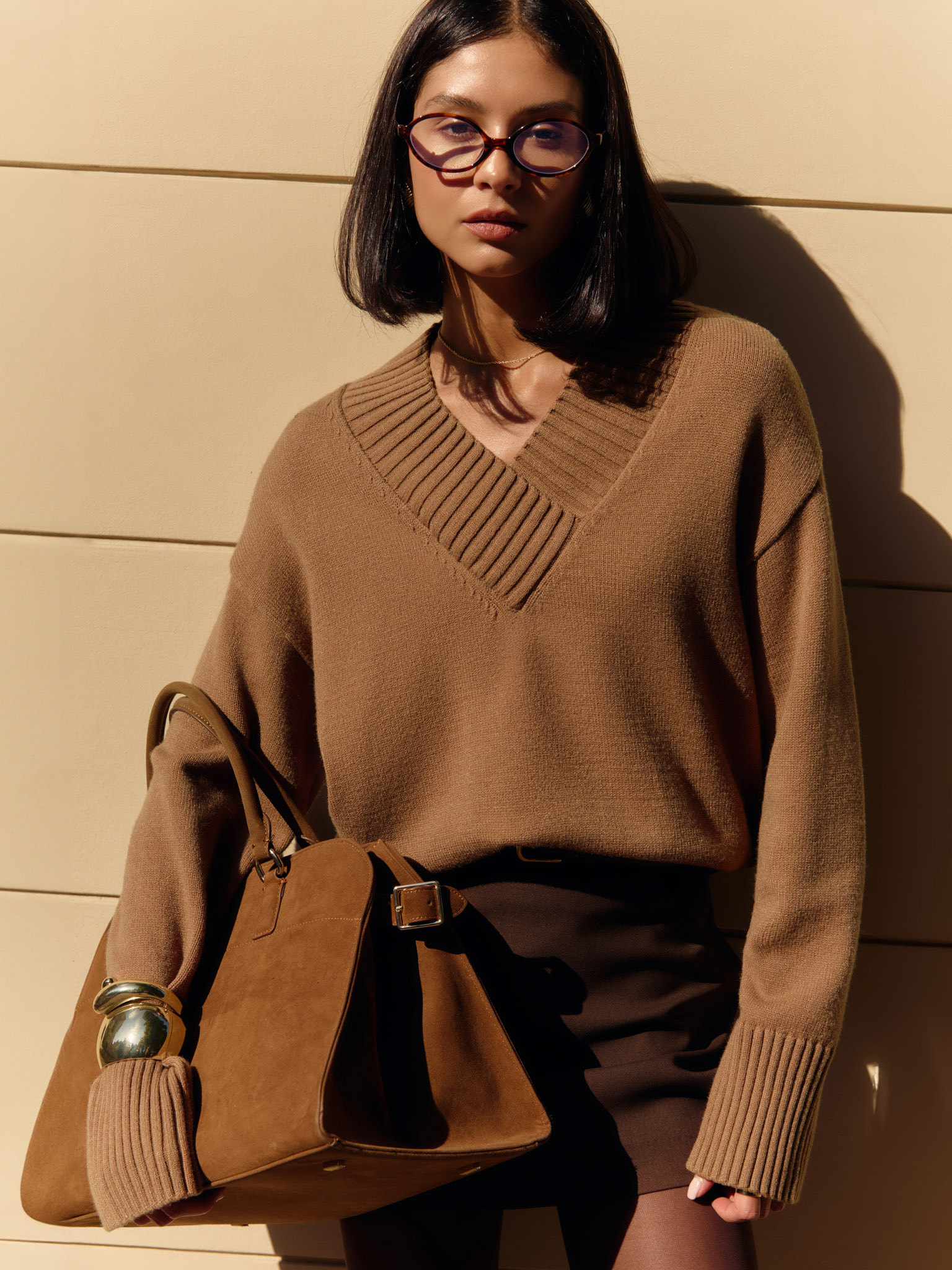 Lockerer Pullover mit V-Ausschnitt